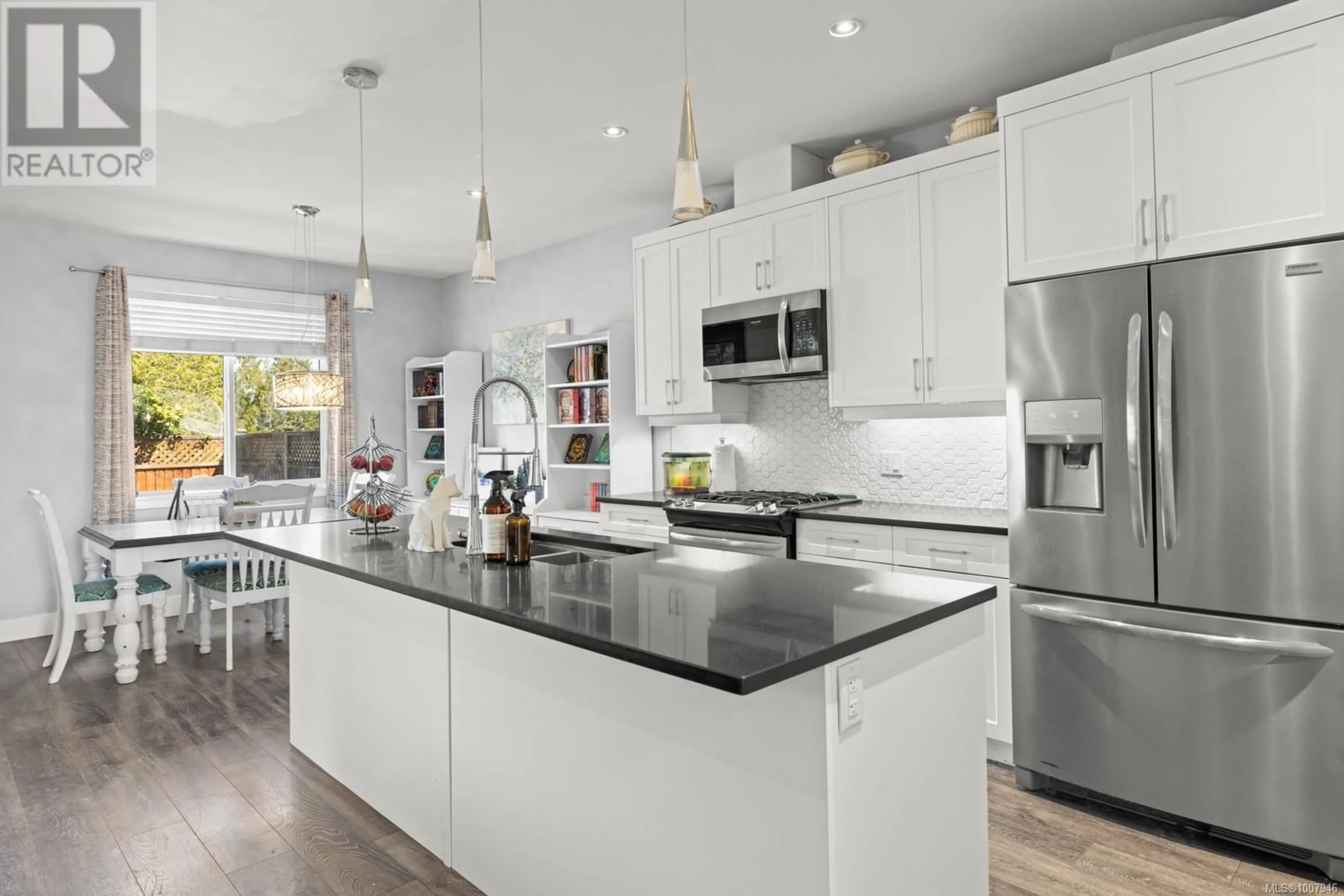 Open concept kitchen, unknown for 2201 WINFIELD DRIVE, Sooke British Columbia V9Z1P1