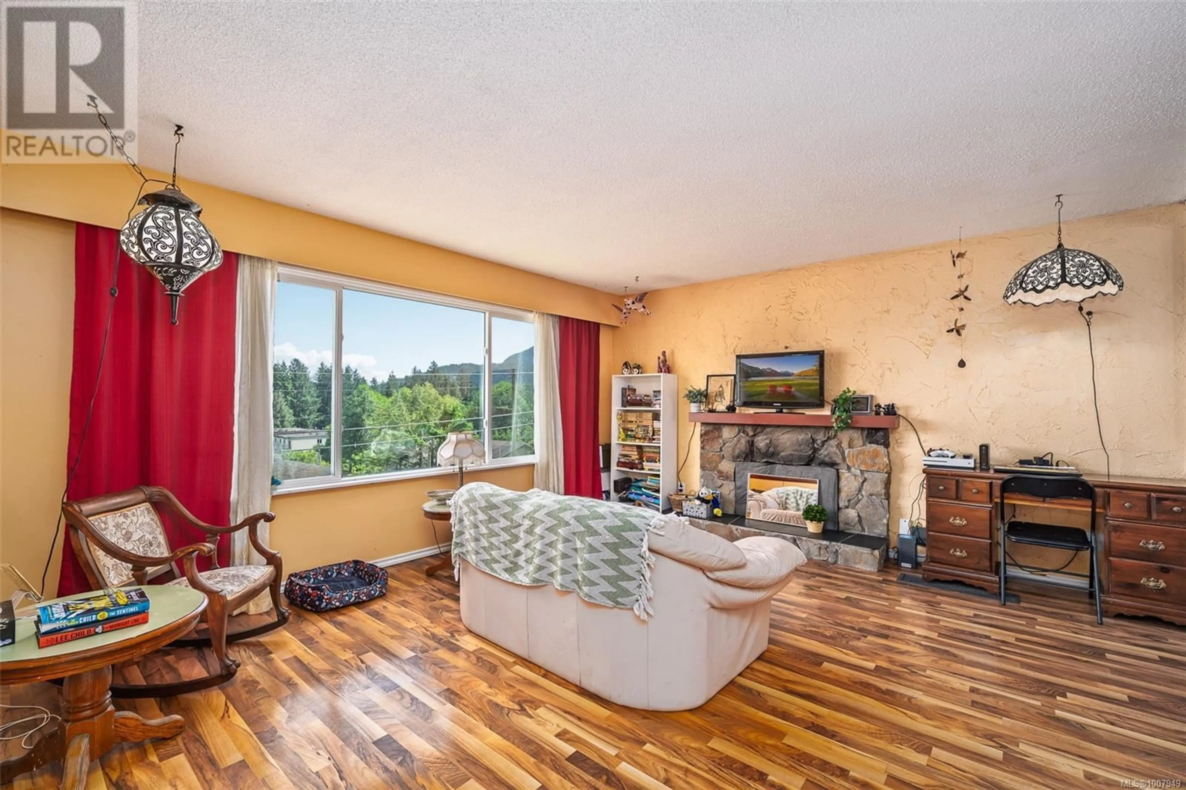 Unknown for 540 MACMILLAN DRIVE, Sayward British Columbia V0P1R0