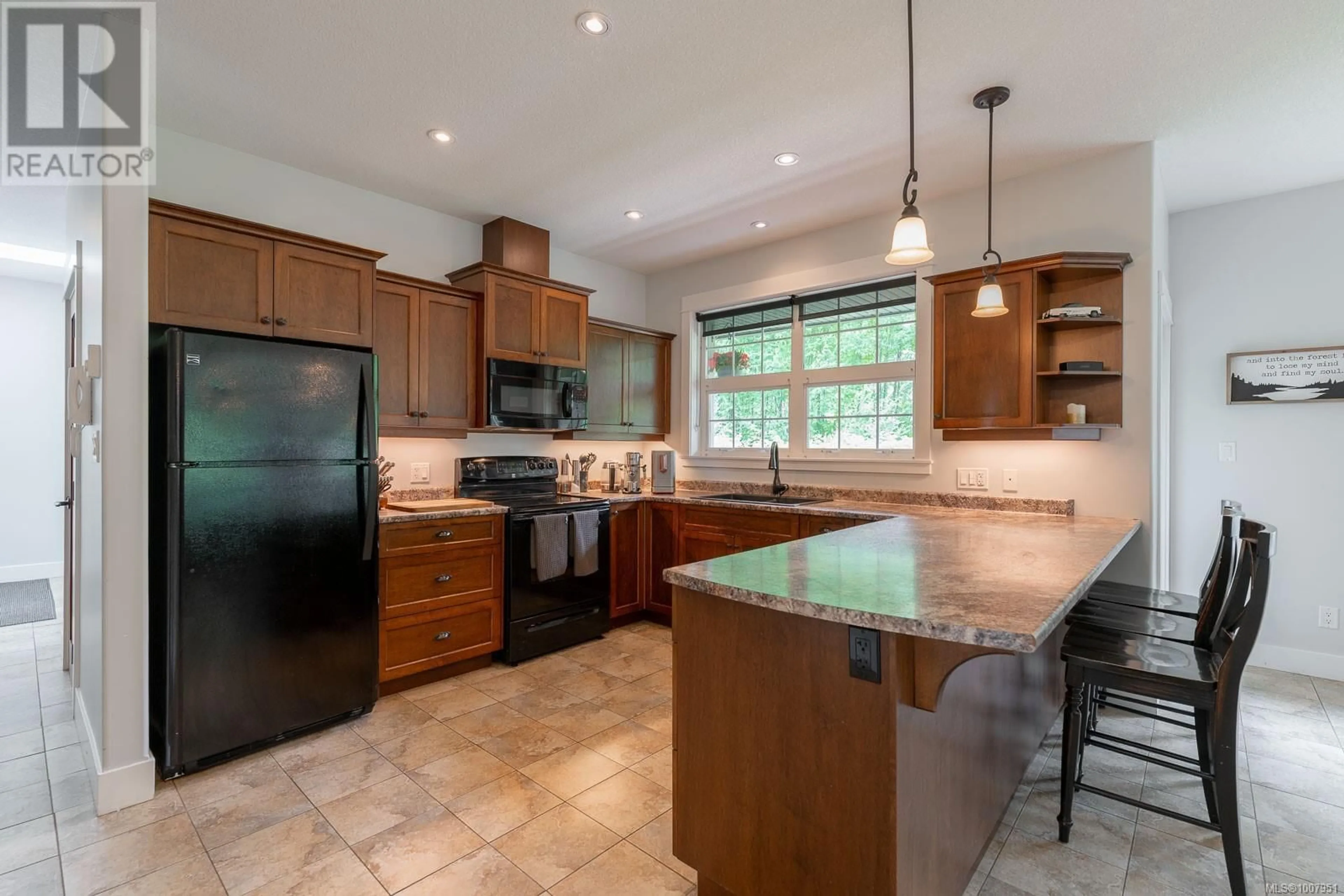 Open concept kitchen, ceramic/tile floor for 23 - 1156 ROCKY CREEK ROAD, Ladysmith British Columbia V9G1K4