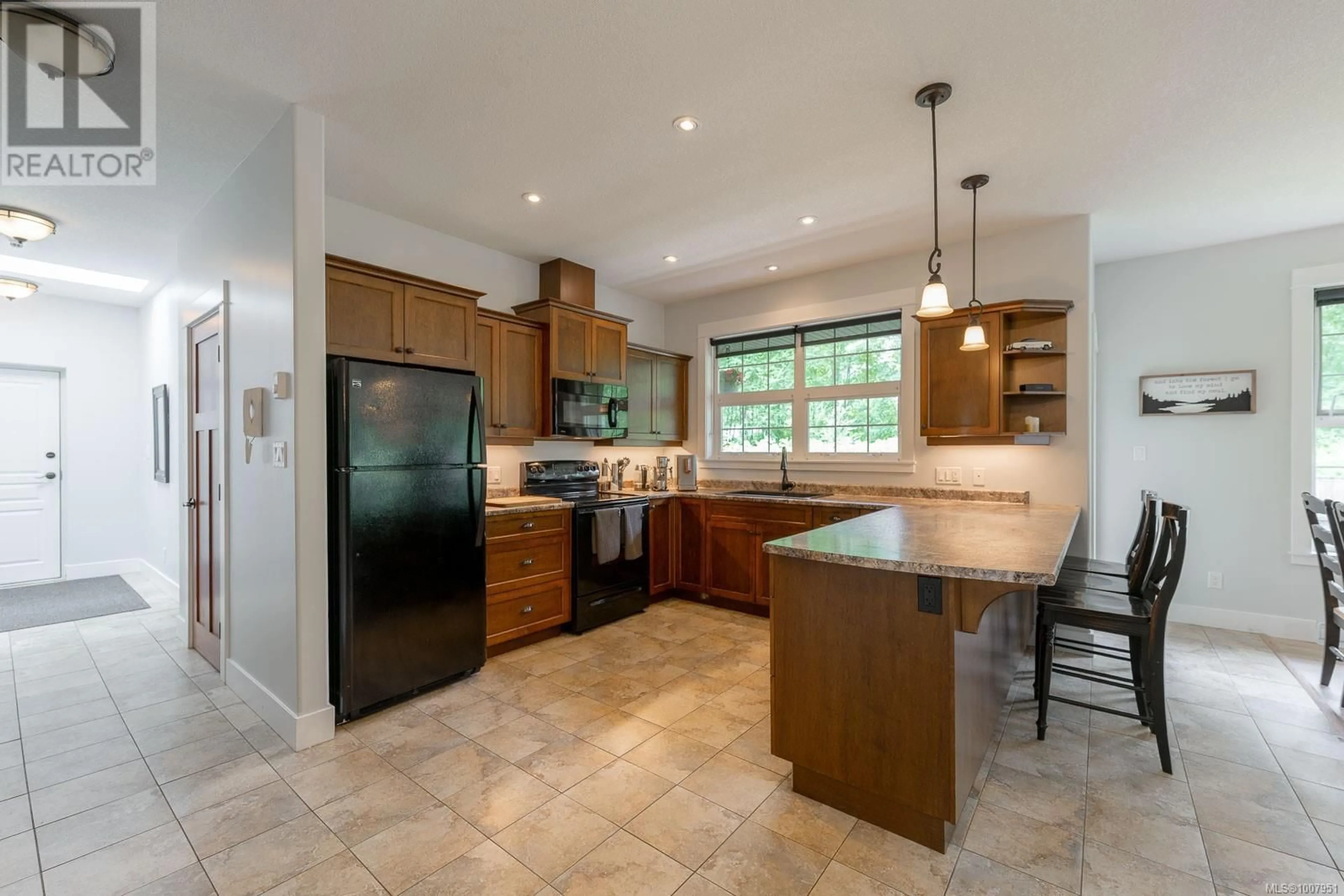 Open concept kitchen, ceramic/tile floor for 23 - 1156 ROCKY CREEK ROAD, Ladysmith British Columbia V9G1K4