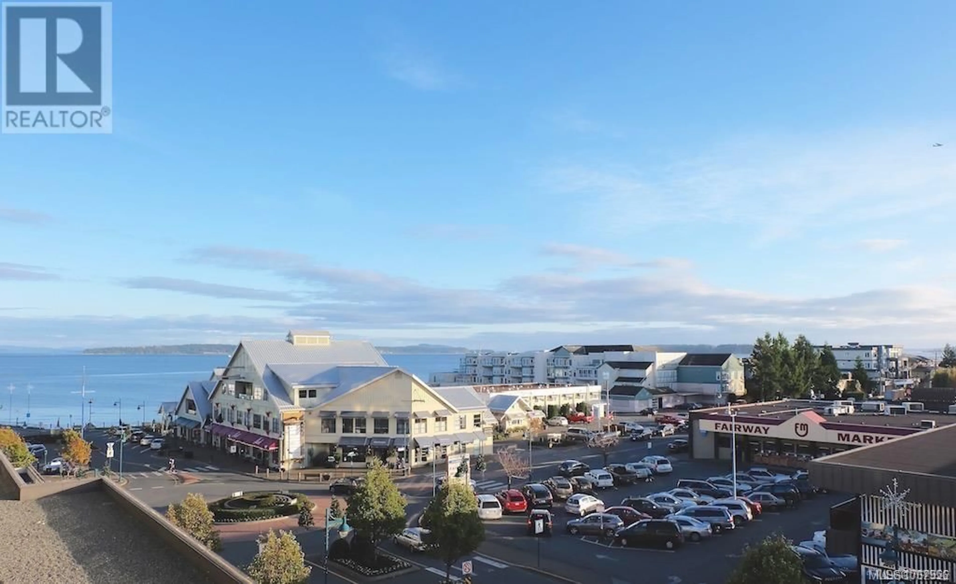 A pic from outside/outdoor area/front of a property/back of a property/a pic from drone, mountain view for 412 - 9805 SECOND STREET, Sidney British Columbia V8L4T9