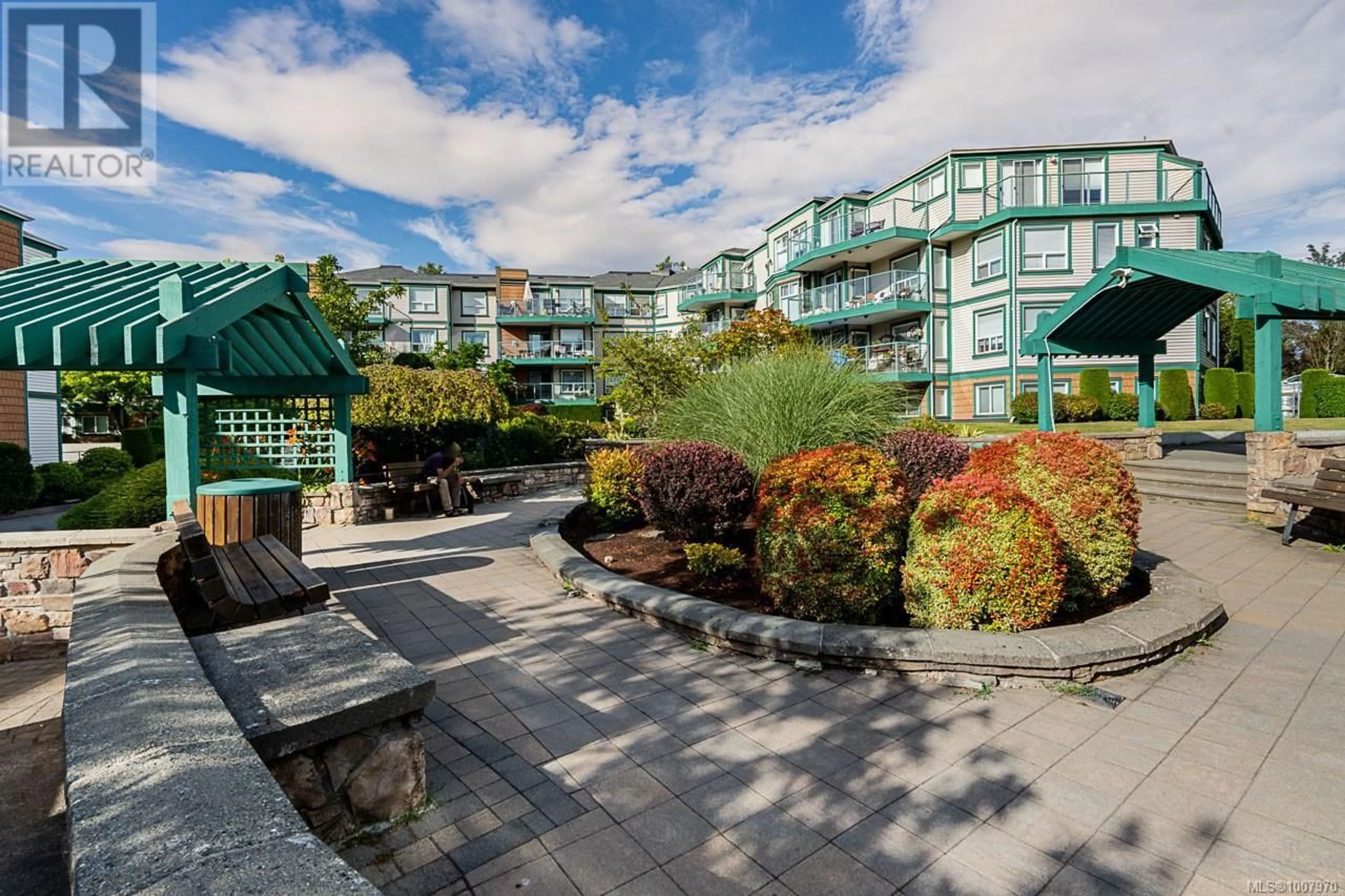 Patio, unknown for 208 - 899 DARWIN AVENUE, Saanich British Columbia V8X2X7