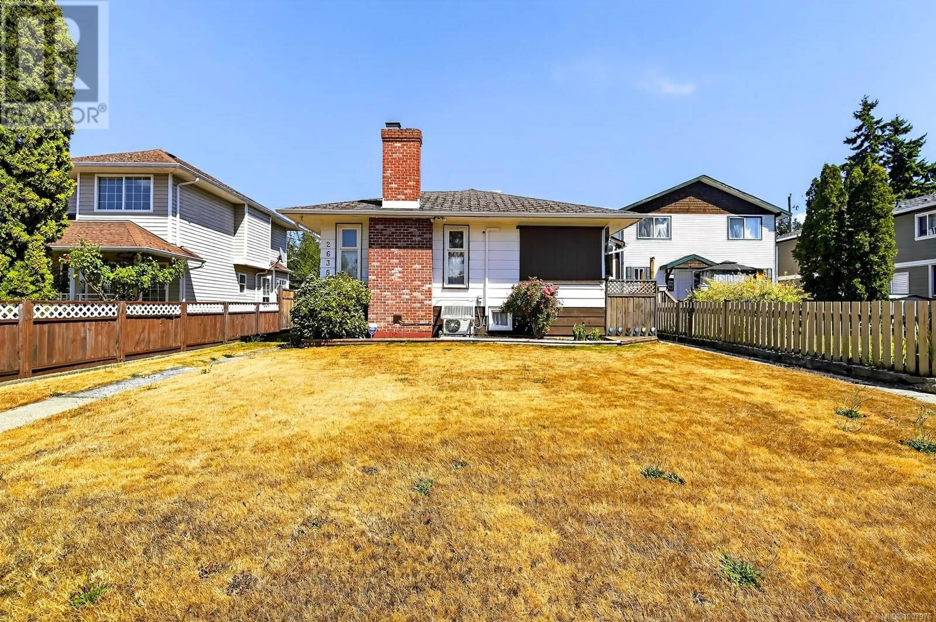A pic from outside/outdoor area/front of a property/back of a property/a pic from drone, street for 2635 5TH AVENUE, Port Alberni British Columbia V9Y2G2