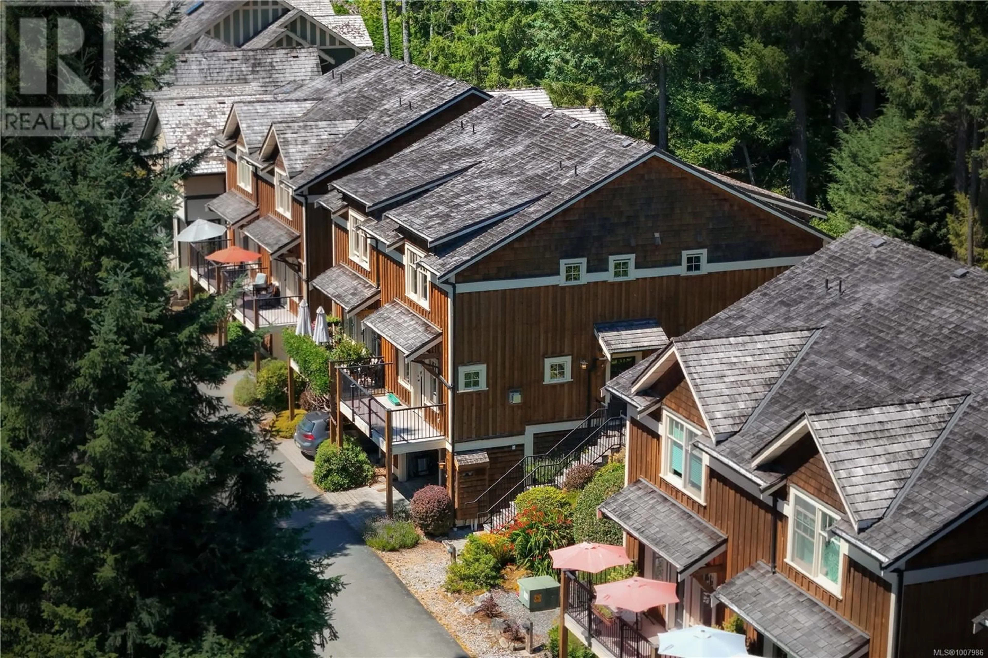 A pic from outside/outdoor area/front of a property/back of a property/a pic from drone, mountain view for 32 - 107 ATKINS ROAD, Salt Spring British Columbia V8K2X6