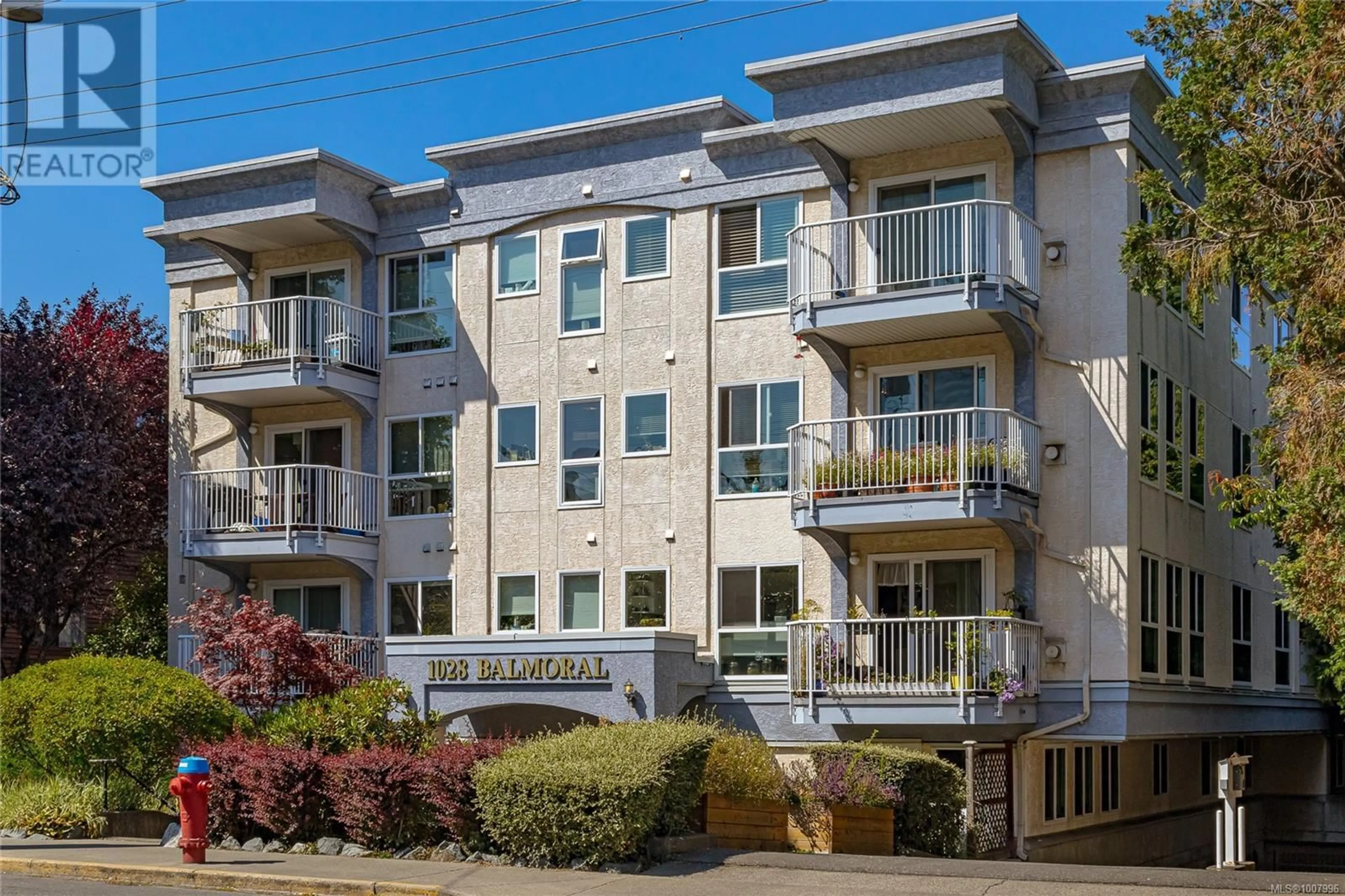 Unknown for 403 - 1028 BALMORAL ROAD, Victoria British Columbia V8T1A8