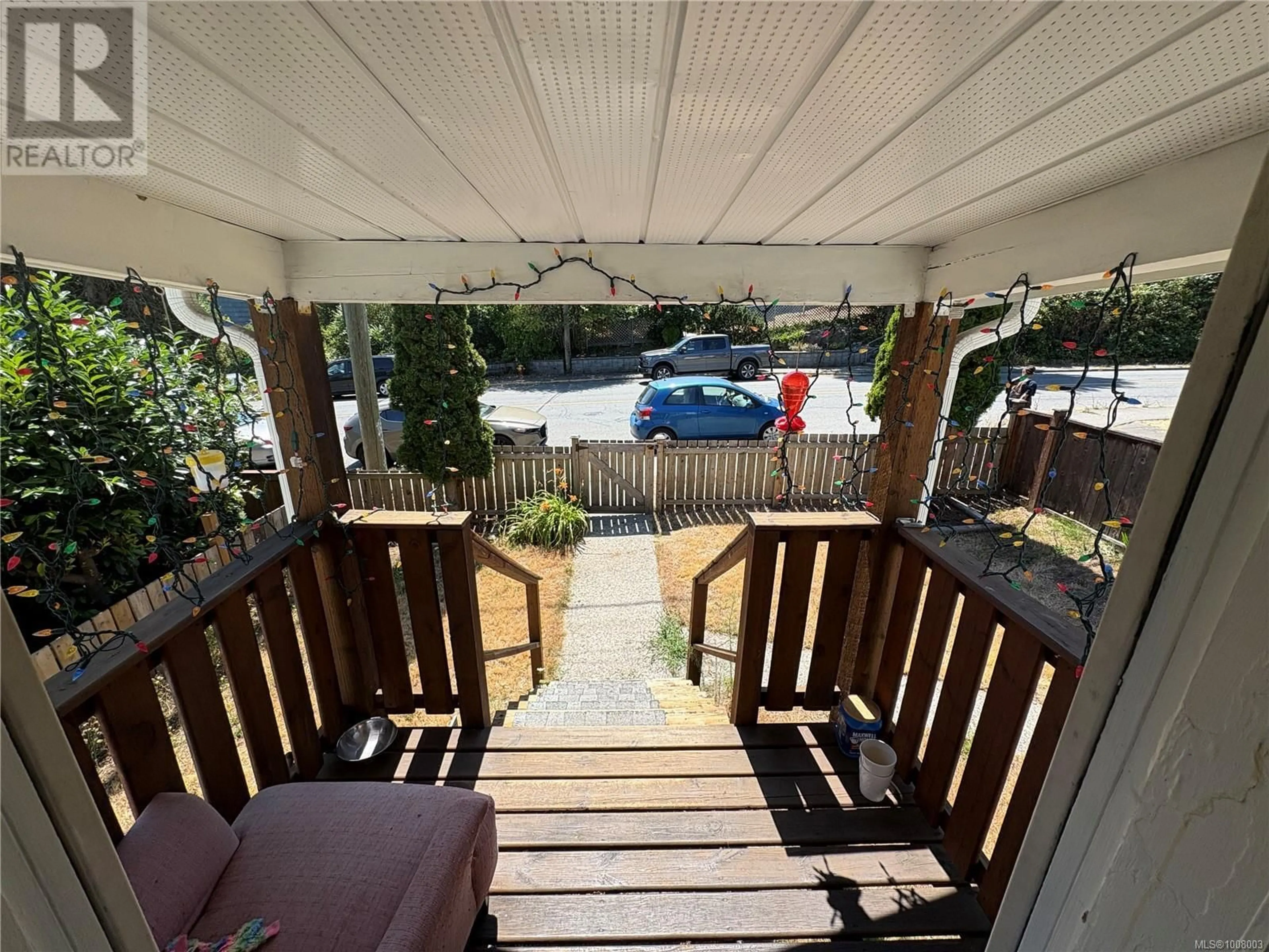 Patio, street for 632 MILTON STREET, Nanaimo British Columbia V9R2L5