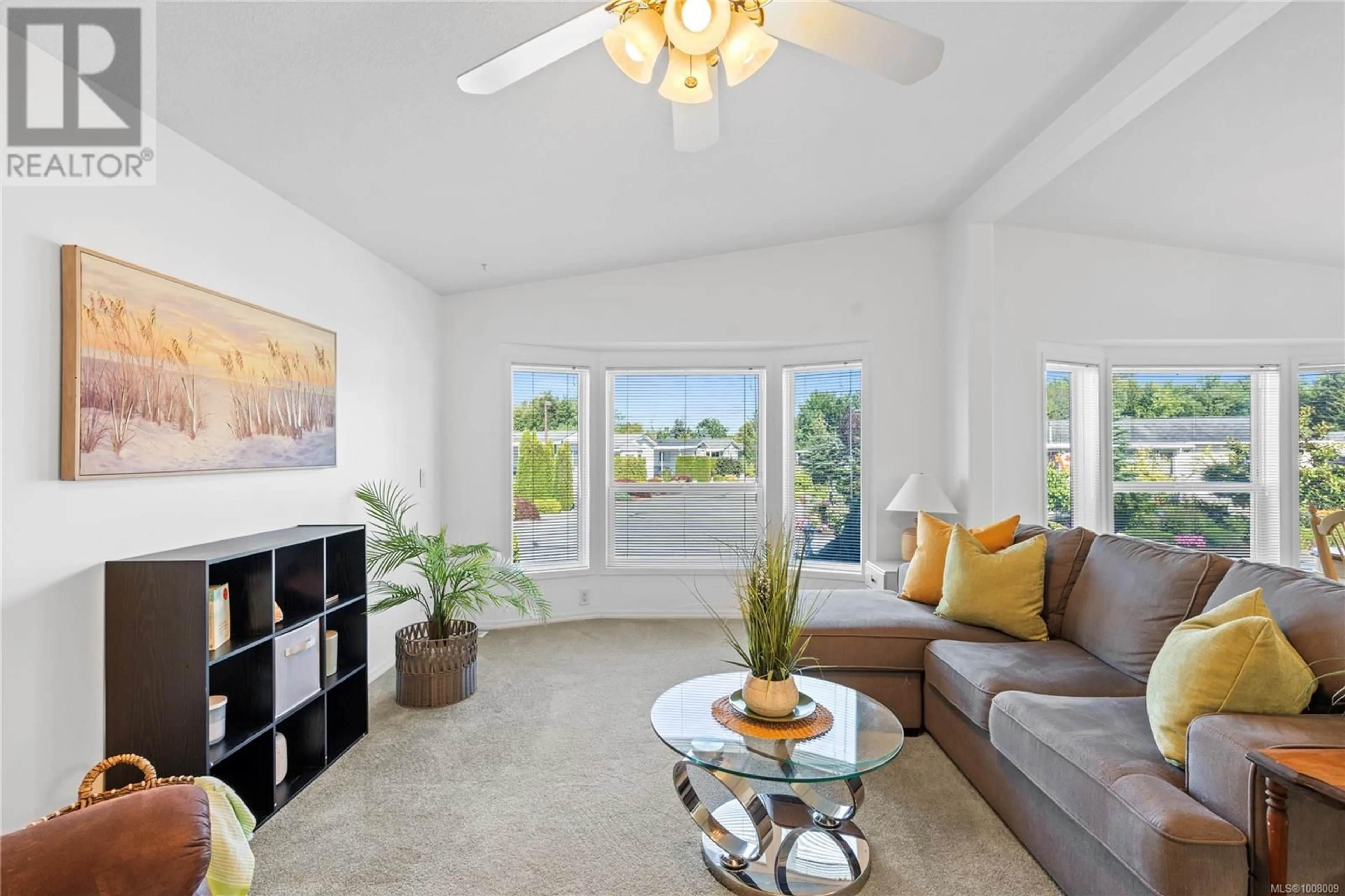 Living room with furniture, unknown for 101 - 1833 NOORZAN STREET, Nanaimo British Columbia V9R6N1