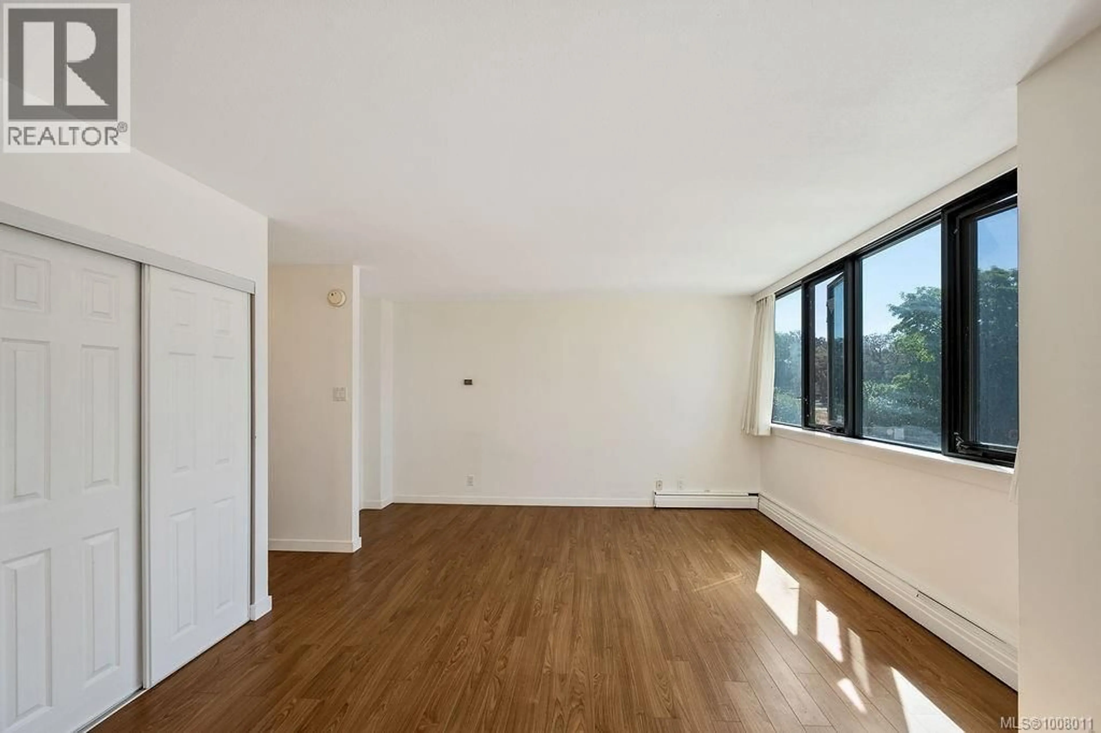 A pic of a room for 307 - 647 MICHIGAN STREET, Victoria British Columbia V8V1S9