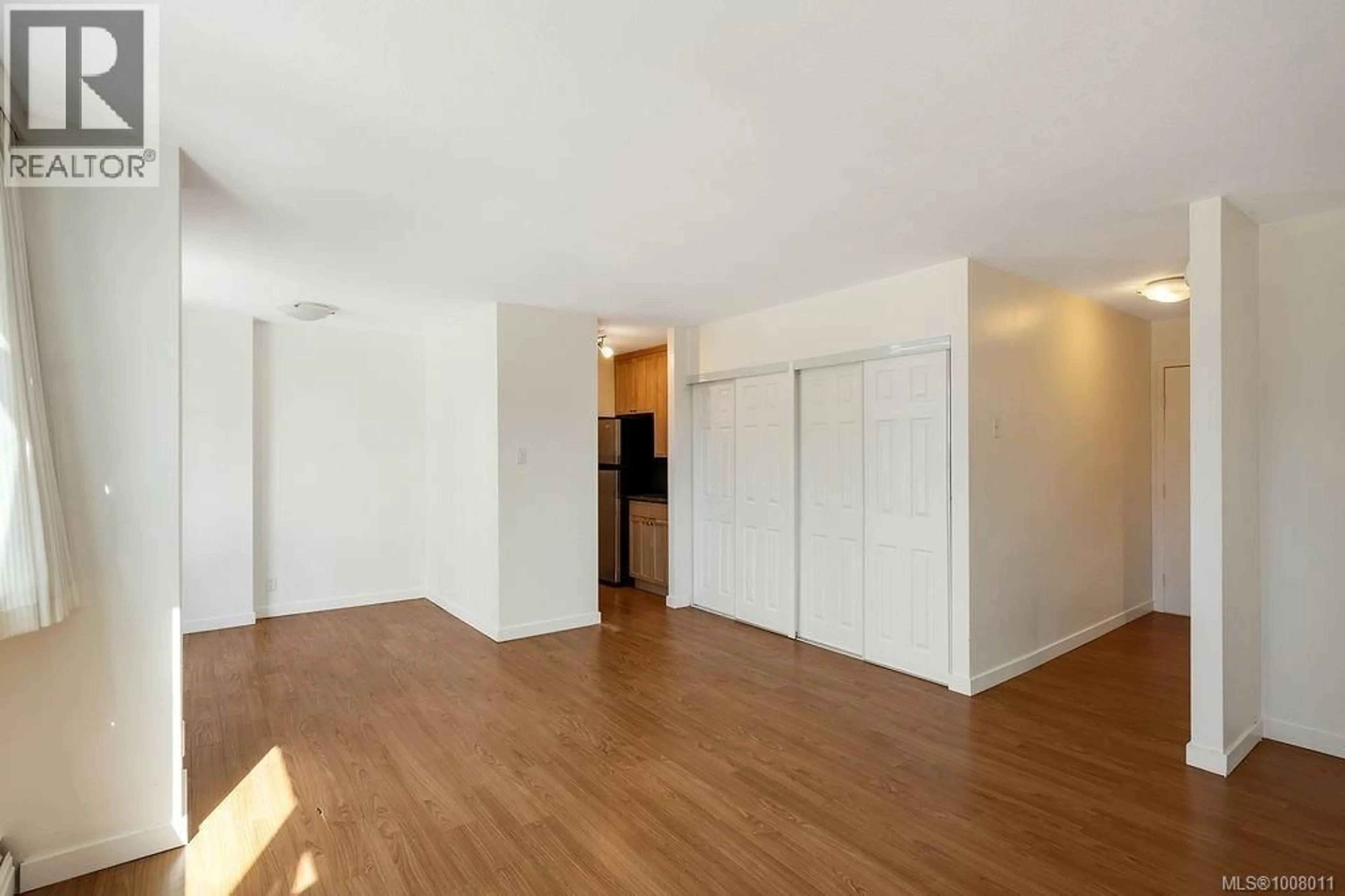 A pic of a room for 307 - 647 MICHIGAN STREET, Victoria British Columbia V8V1S9