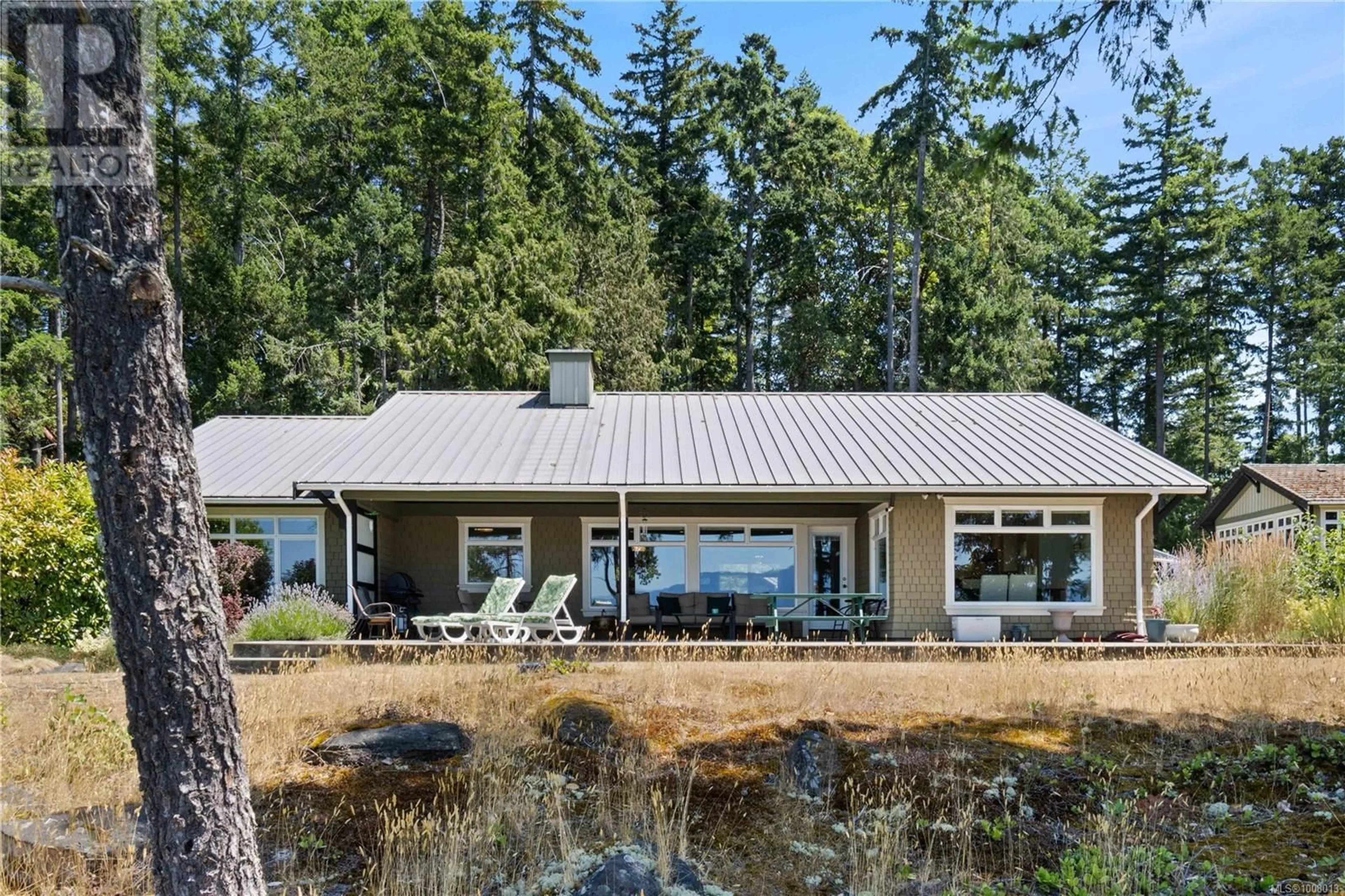 Home with vinyl exterior material, water/lake/river/ocean view for 879 CANSO ROAD, Gabriola Island British Columbia V0R1X2