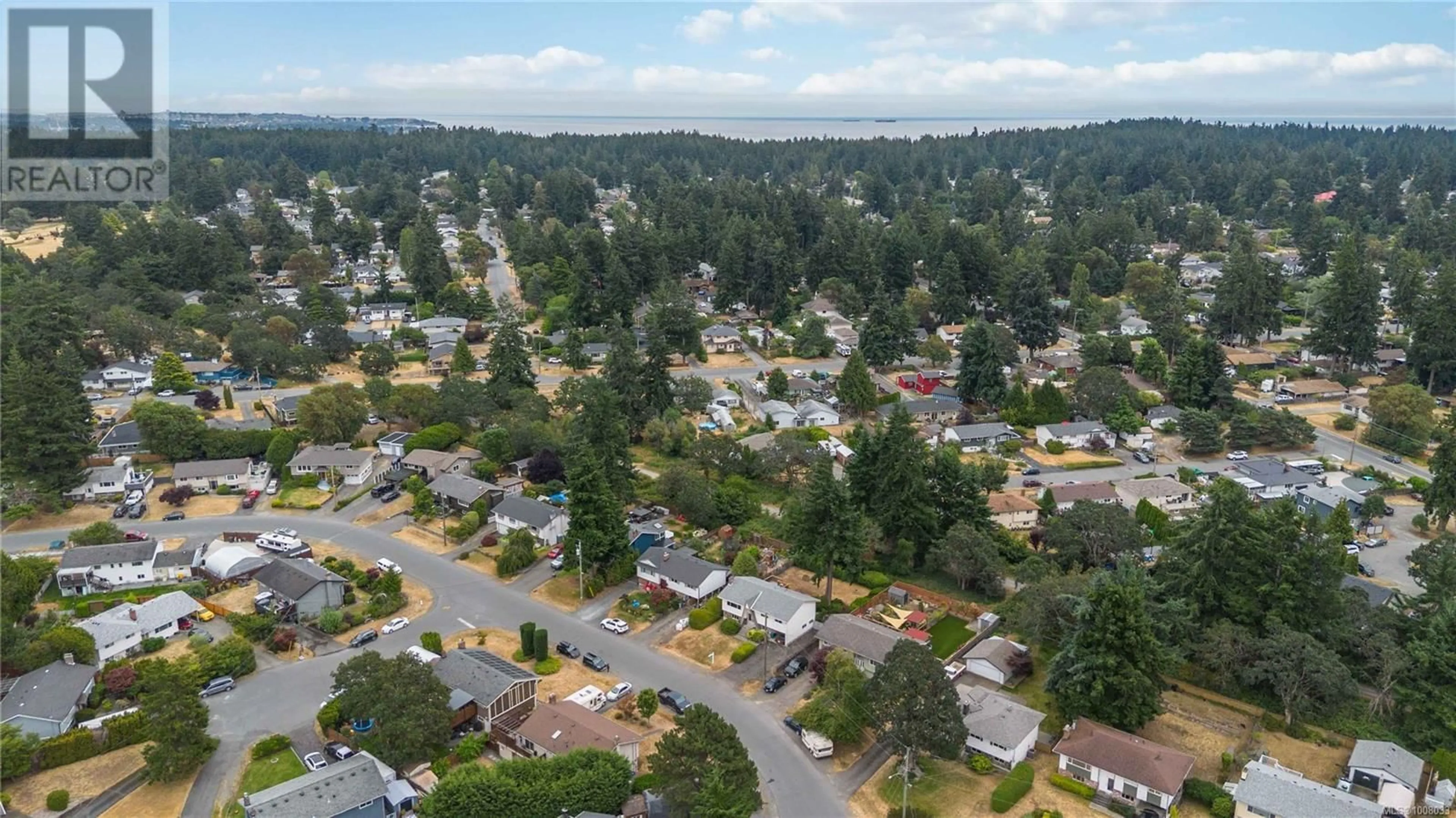 A pic from outside/outdoor area/front of a property/back of a property/a pic from drone, unknown for 2989 CHARLOTTE DRIVE, Colwood British Columbia V9B4L9