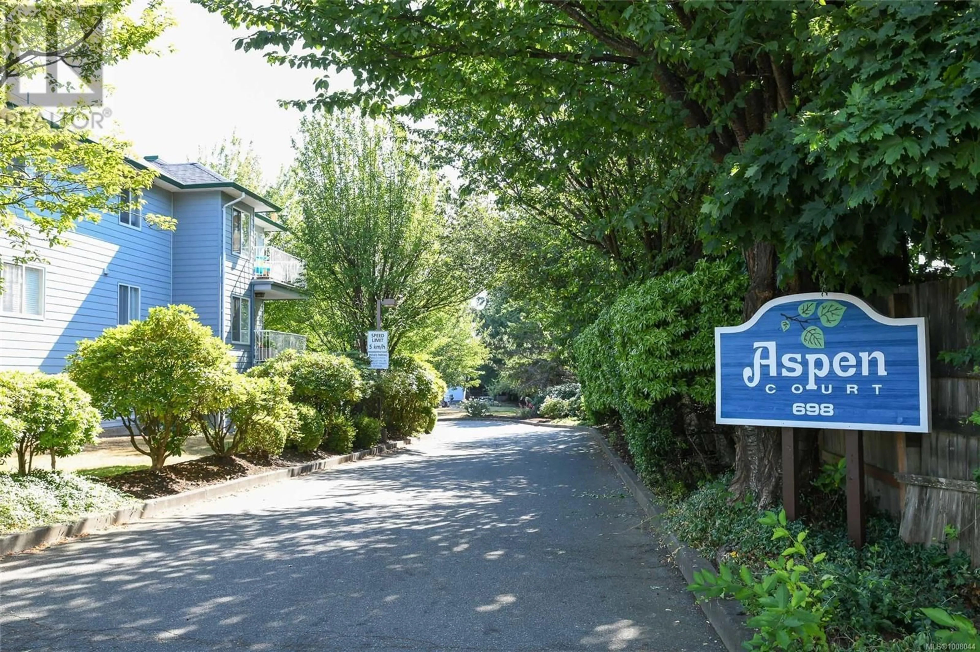 Patio, street for 202A - 698 ASPEN ROAD, Comox British Columbia V9M3S9