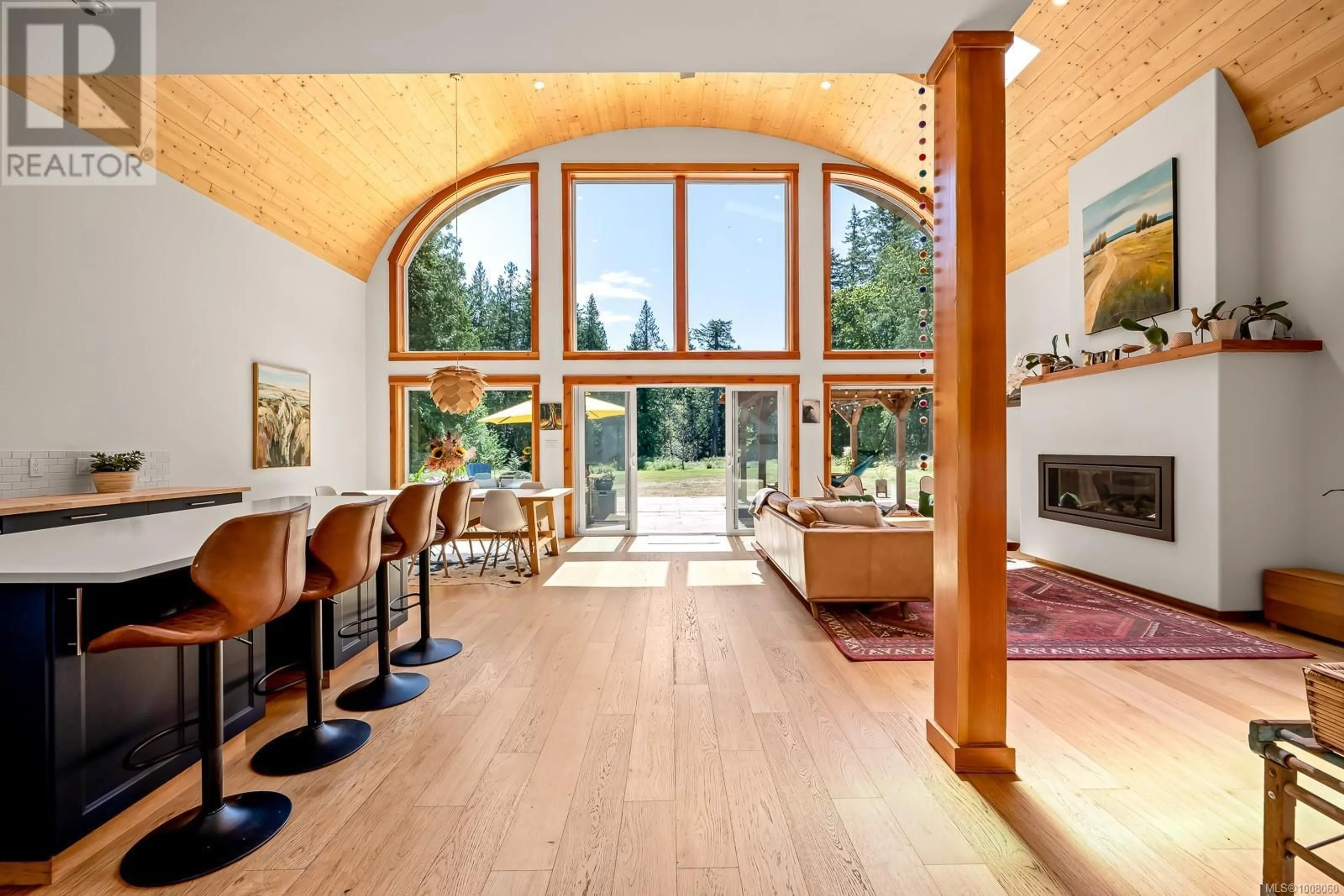 Indoor foyer for 4340 CENTRAL ROAD, Hornby Island British Columbia V0R1Z0