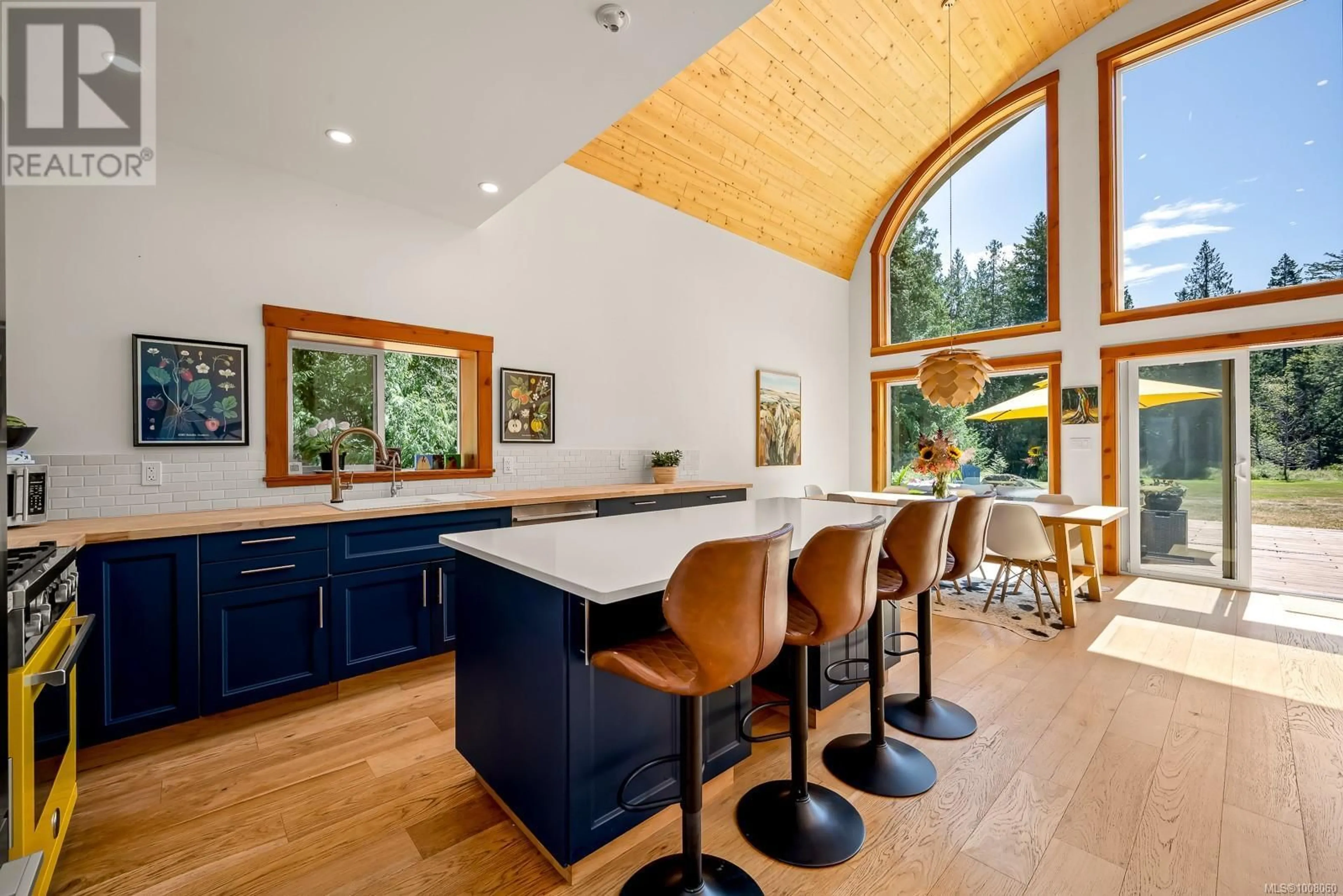 Open concept kitchen, unknown for 4340 CENTRAL ROAD, Hornby Island British Columbia V0R1Z0