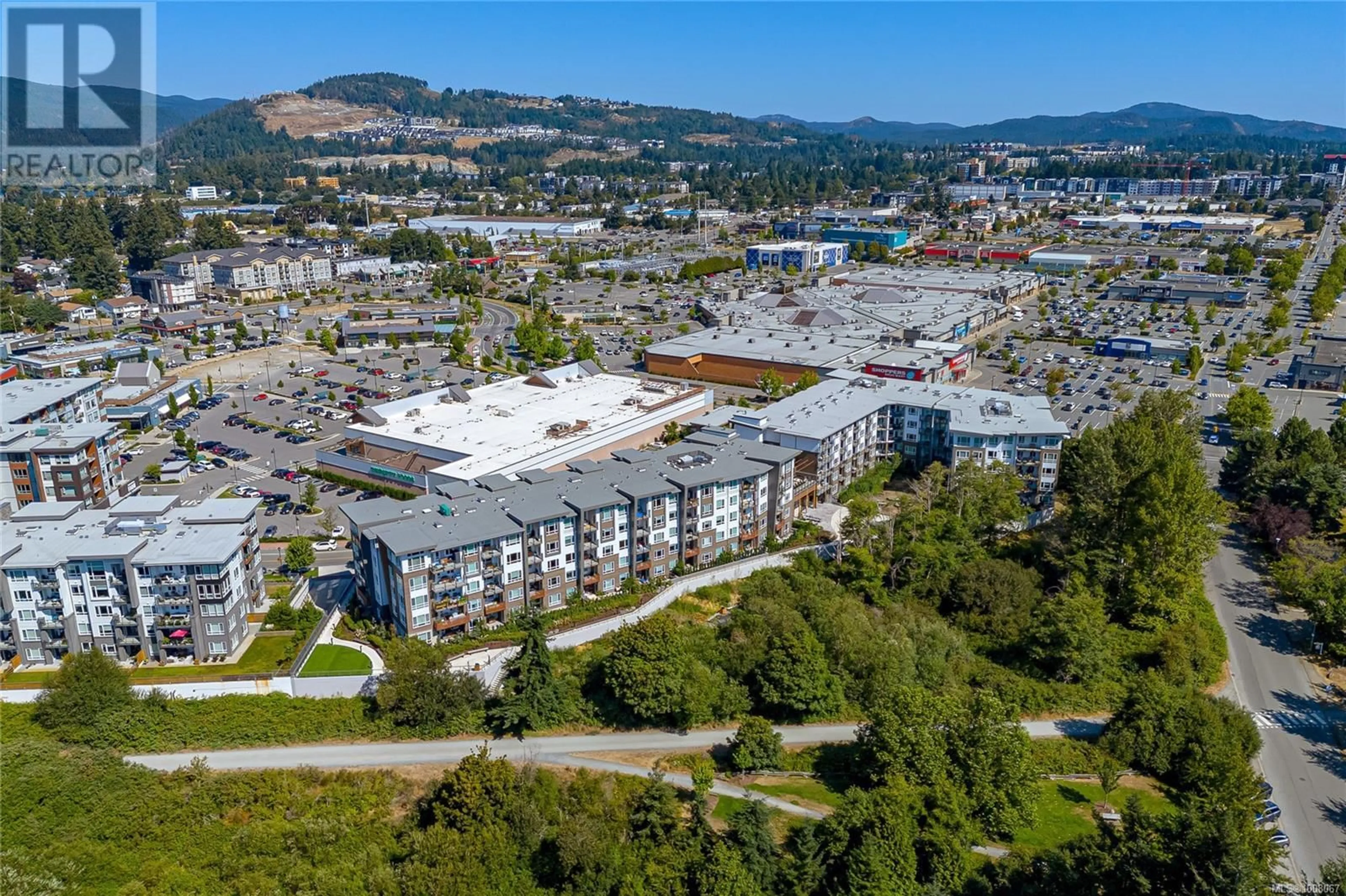 A pic from outside/outdoor area/front of a property/back of a property/a pic from drone, mountain view for 536 - 920 REUNION AVENUE, Langford British Columbia V9B3Y7