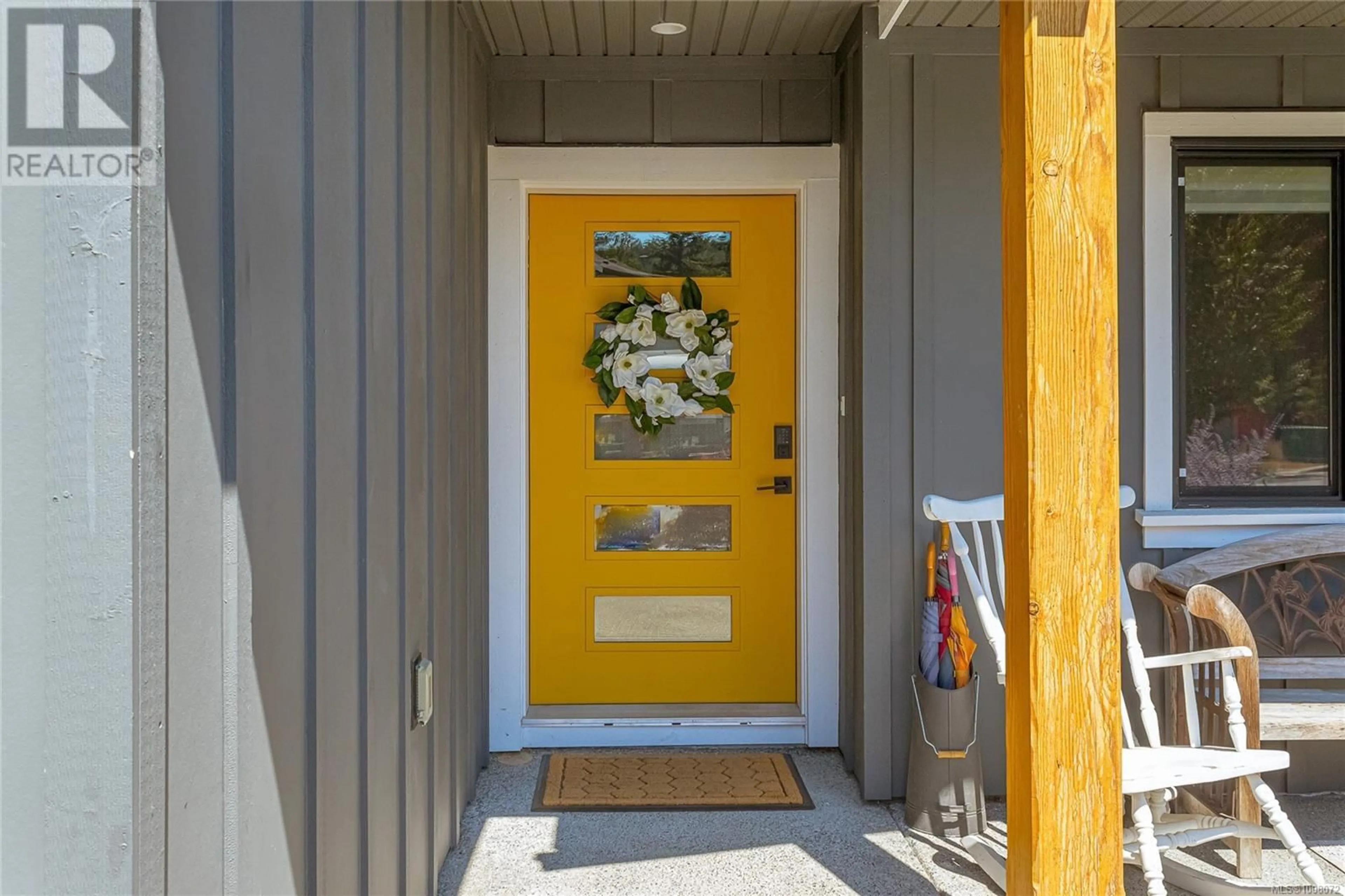 Indoor entryway for 912 BLAKEON PLACE, Langford British Columbia V9C0R3