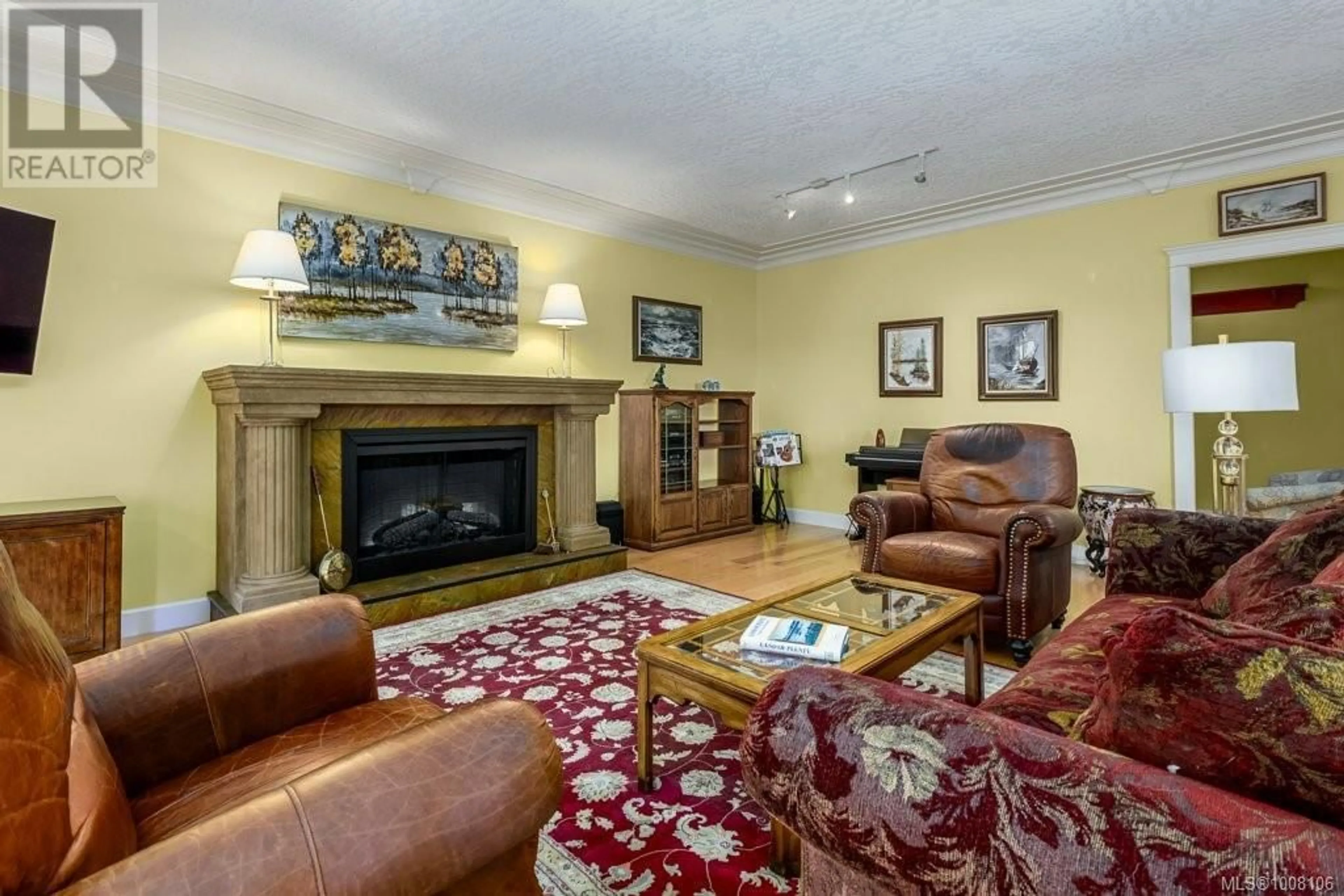Lobby for 22 - 199 31ST STREET, Courtenay British Columbia V9N8X1