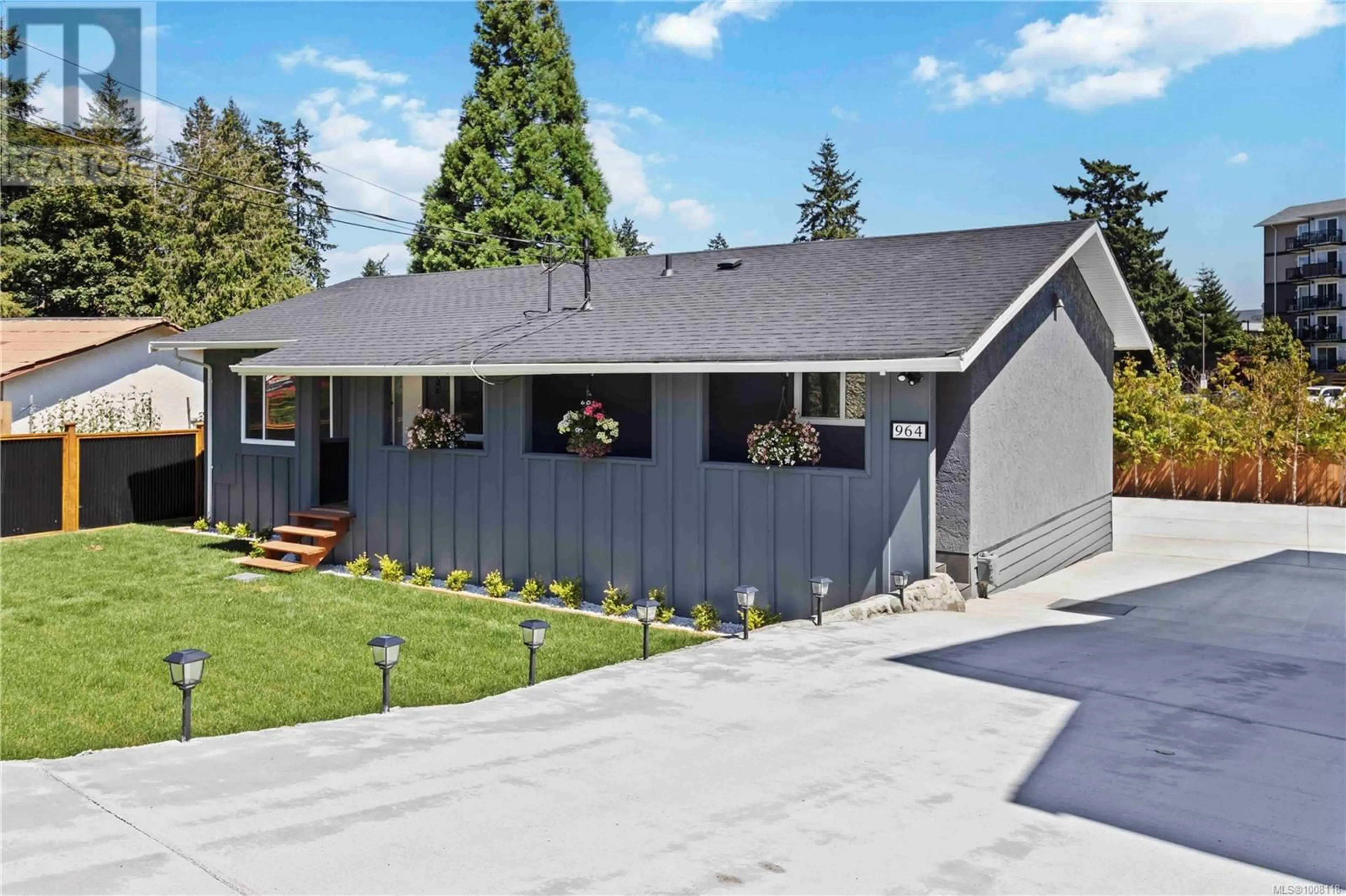 Home with vinyl exterior material, street for 964 LOCH GLEN PLACE, Langford British Columbia V9B4Z5