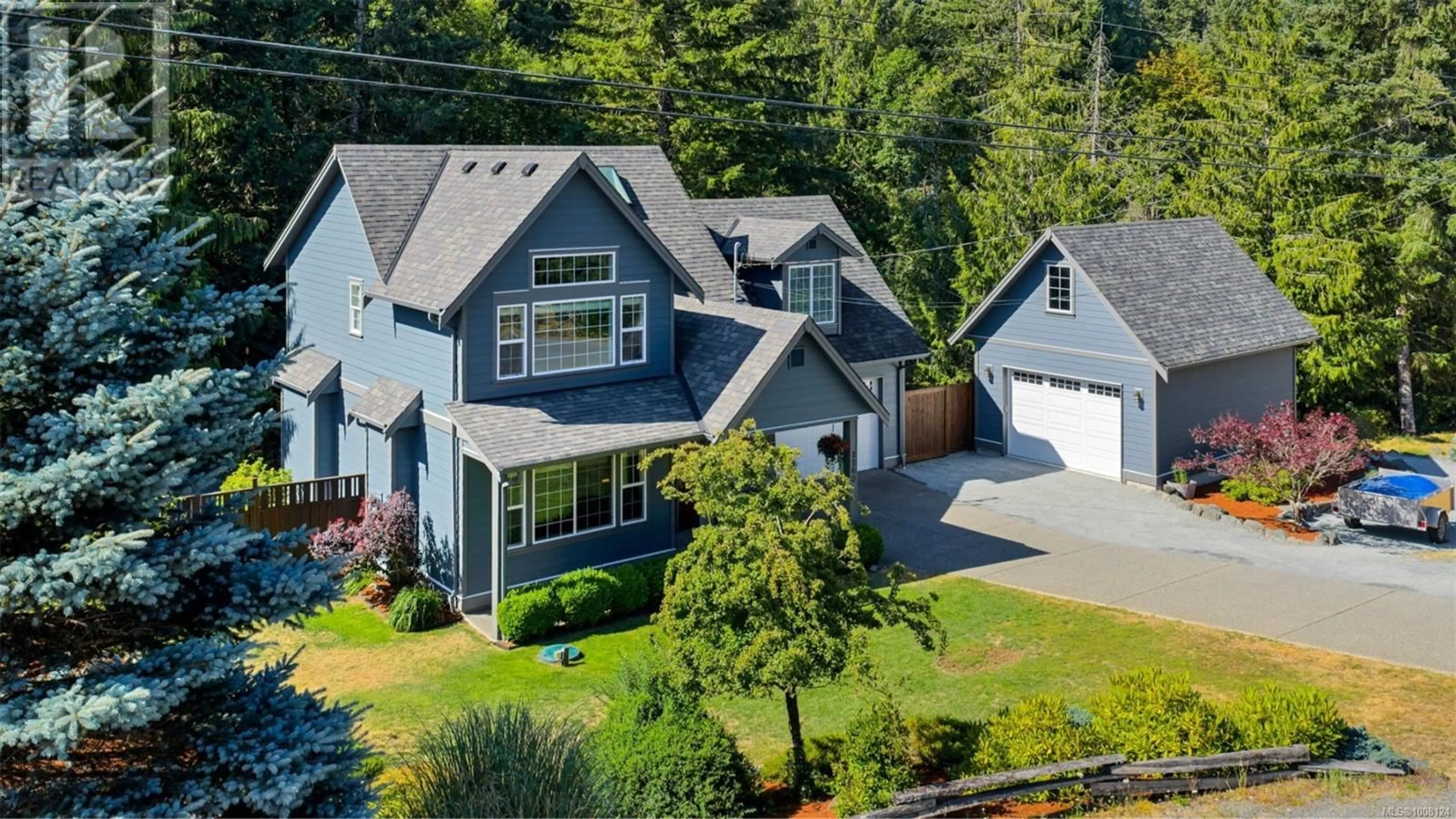 A pic from outside/outdoor area/front of a property/back of a property/a pic from drone, unknown for 2260 BARON ROAD, Cobble Hill British Columbia V8H0K4
