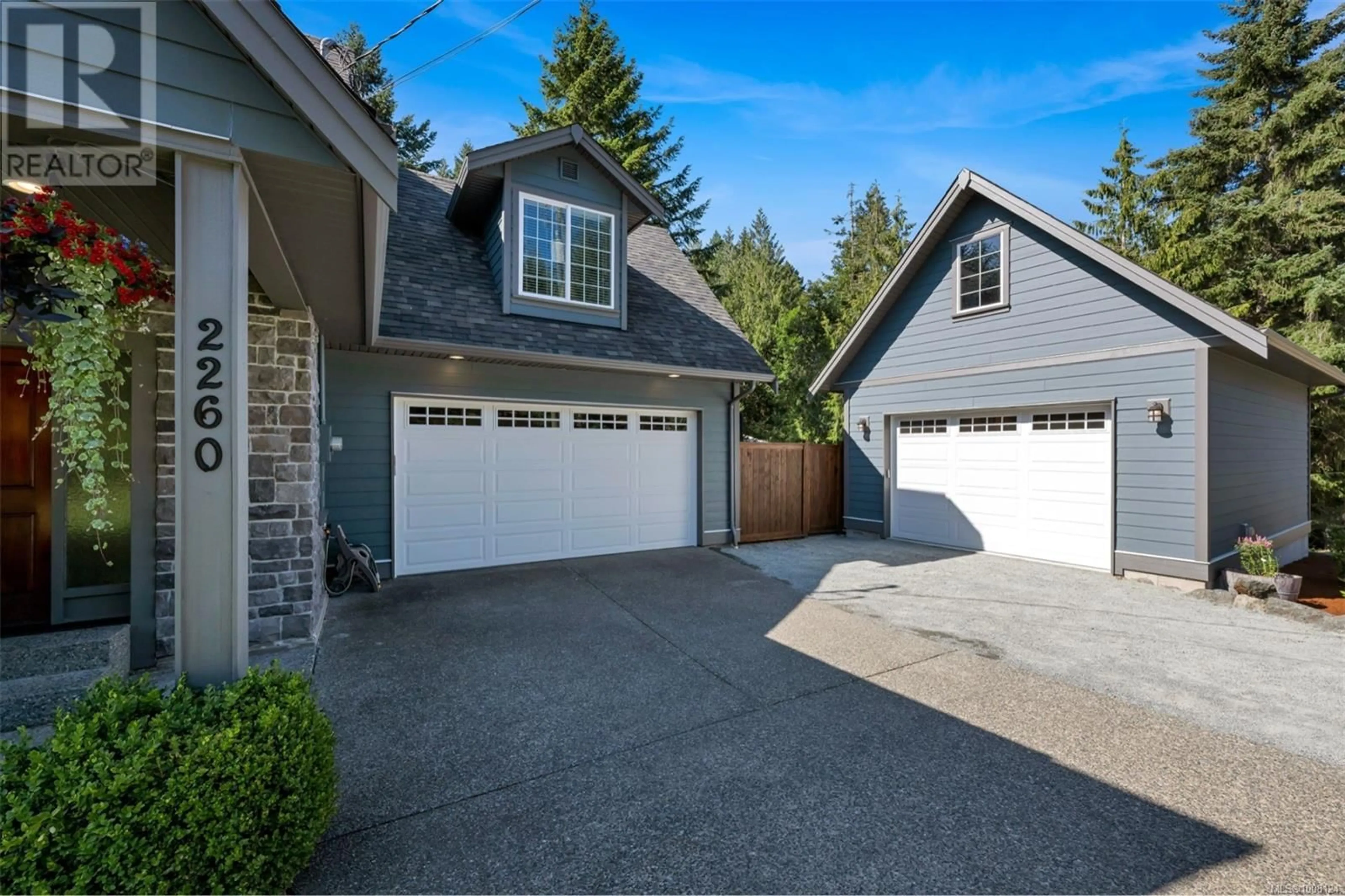 Home with vinyl exterior material, street for 2260 BARON ROAD, Cobble Hill British Columbia V8H0K4