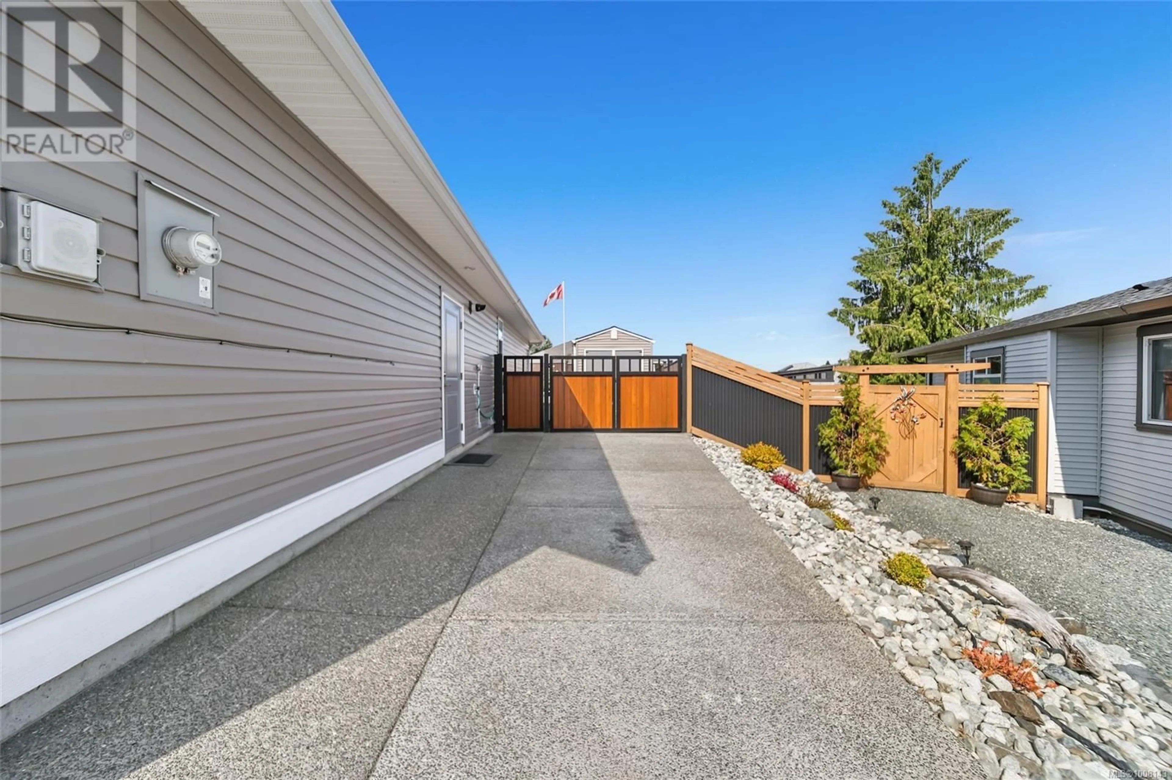 Patio, street for 3122 SWEET PLACE, Port Alberni British Columbia V9Y2B6