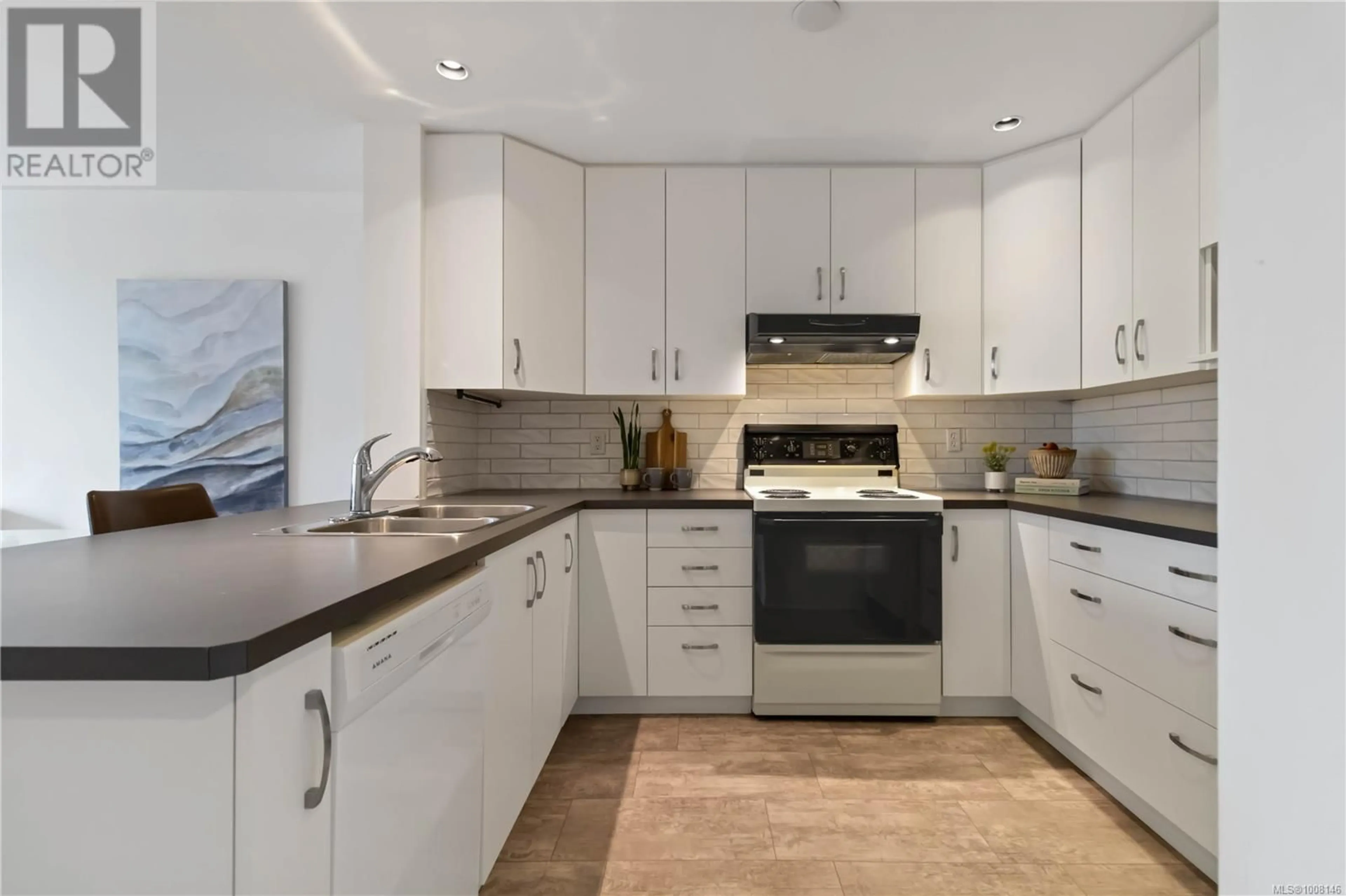 Unknown for 509 - 1745 LEIGHTON ROAD, Victoria British Columbia V8R6R6