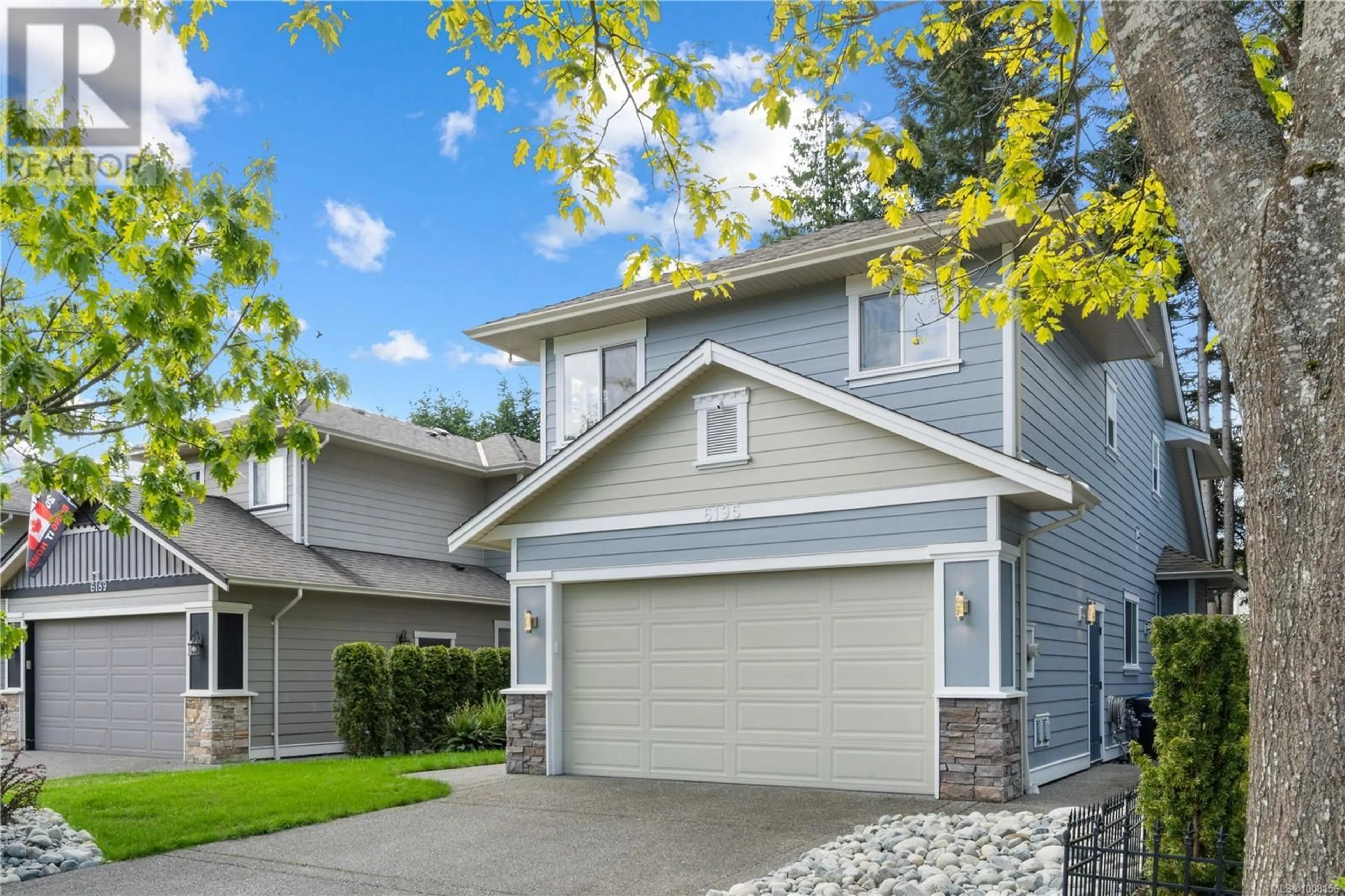 Home with vinyl exterior material, street for 6195 KENNING PLACE, Nanaimo British Columbia V9T6R5