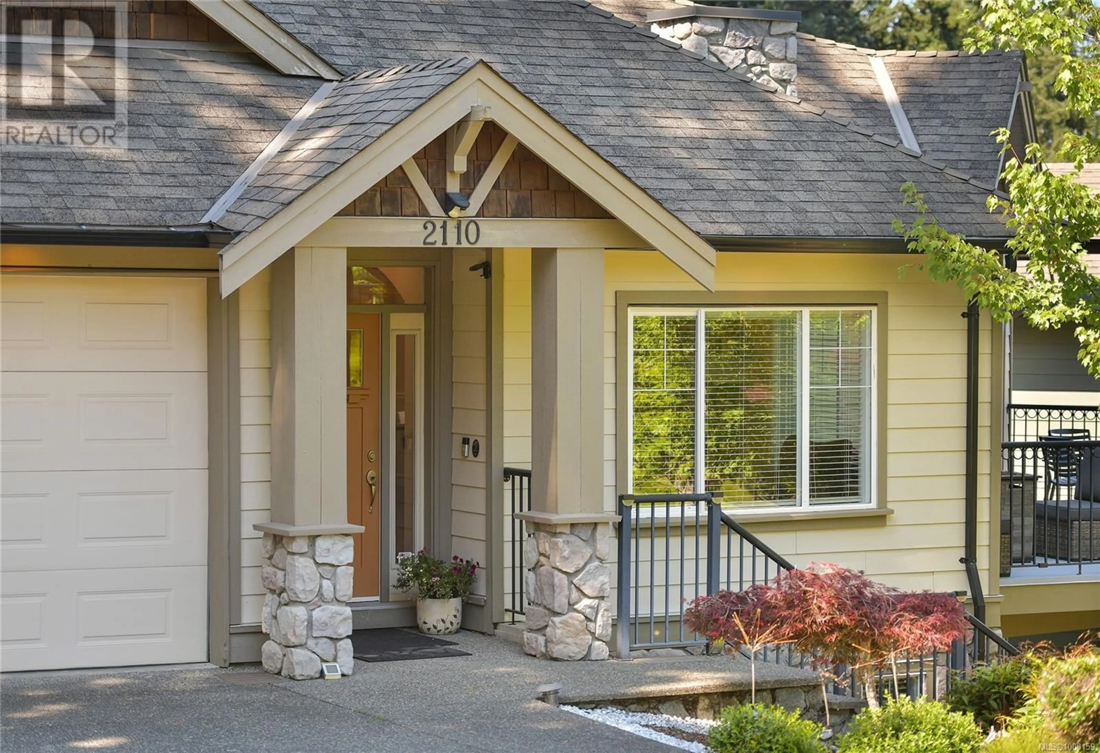Home with vinyl exterior material, street for 2110 BISHOPS GATE, Langford British Columbia V8Z6S4