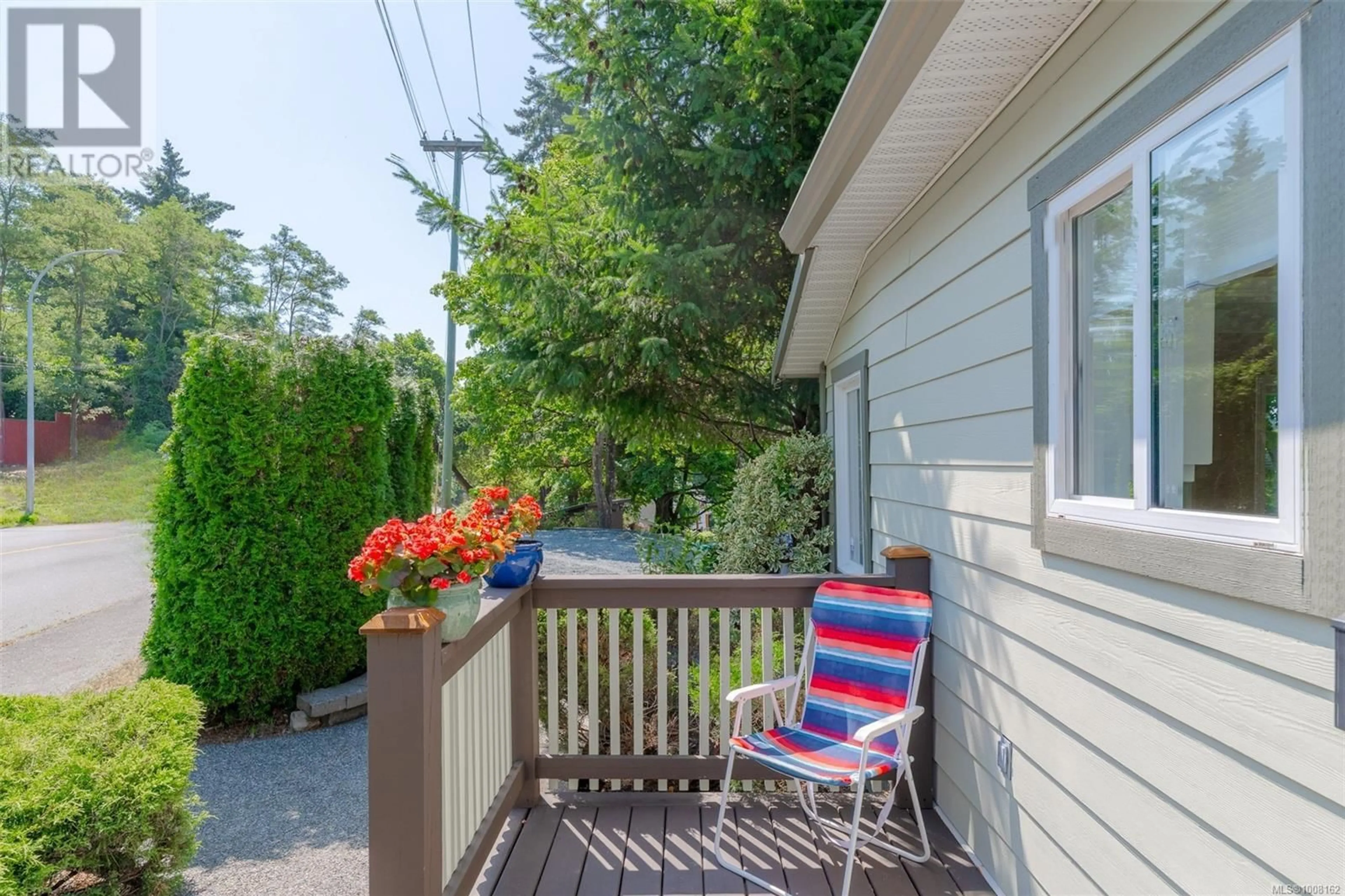 Patio, street for 309 PINE STREET, Nanaimo British Columbia V9R2B8