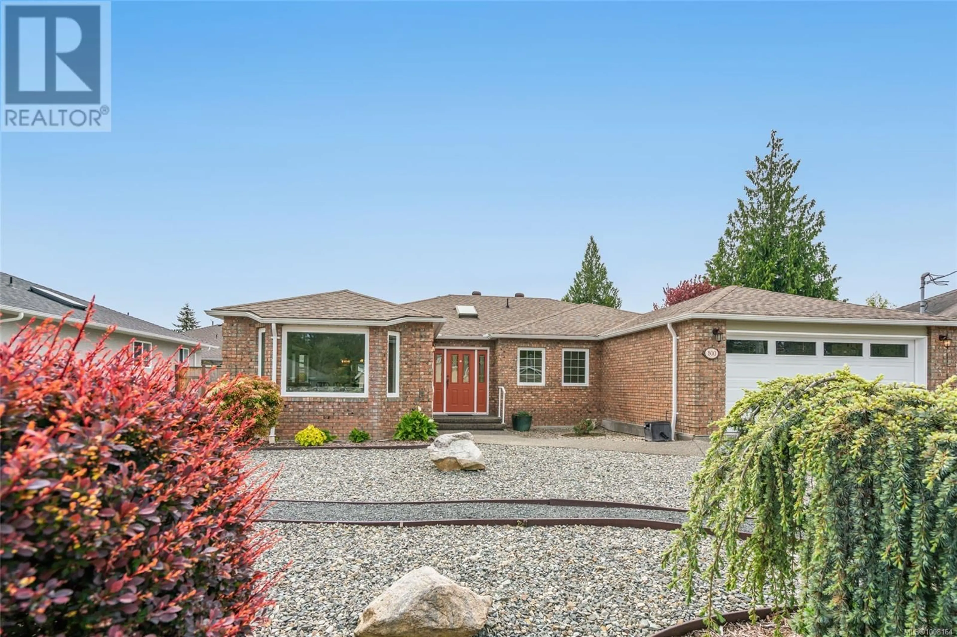 Home with brick exterior material, street for 800 MULHOLLAND DRIVE, Parksville British Columbia V9P2K4