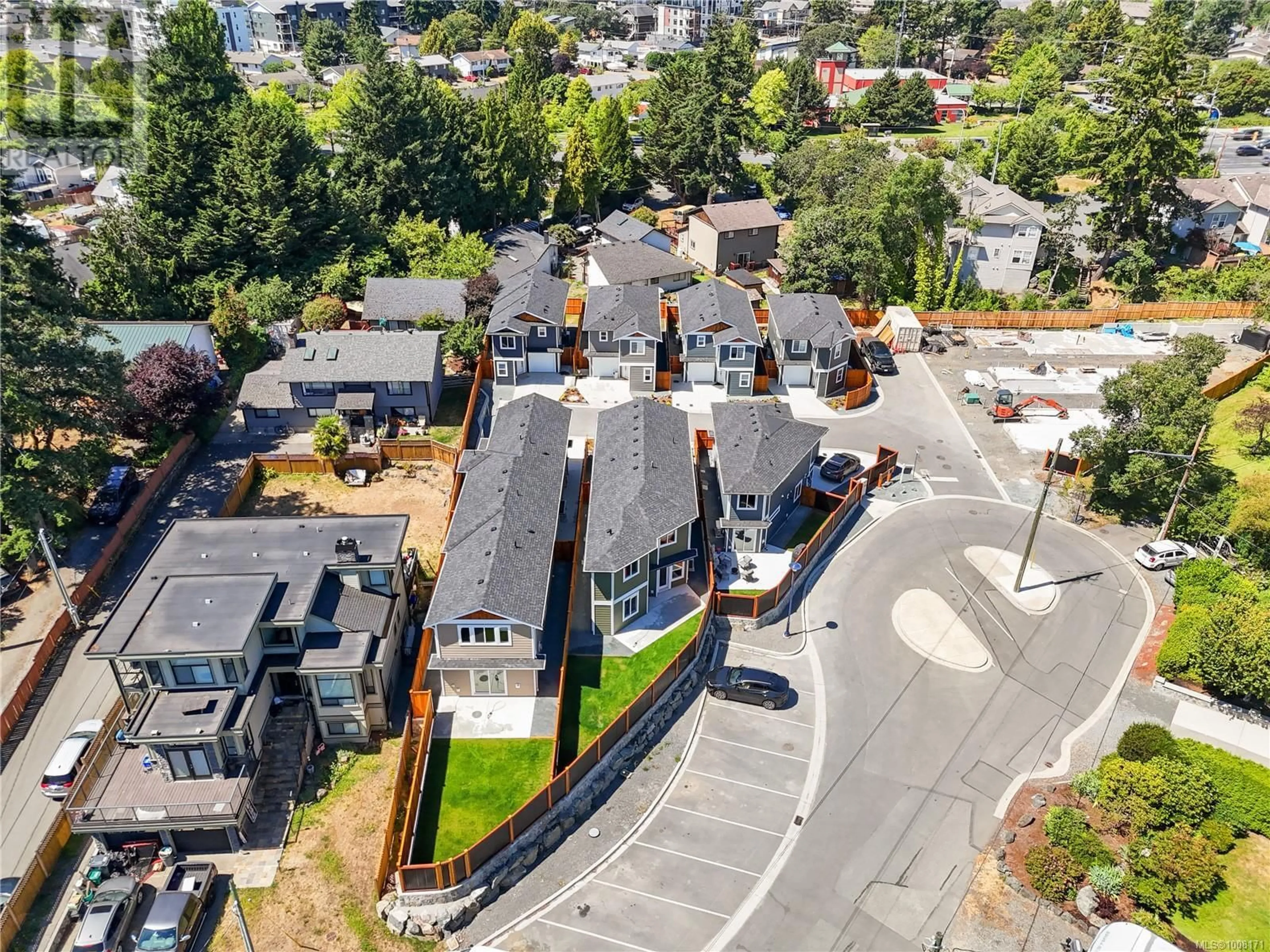 A pic from outside/outdoor area/front of a property/back of a property/a pic from drone, street for 731 STONEBROOK LANE, Langford British Columbia V9B3N9