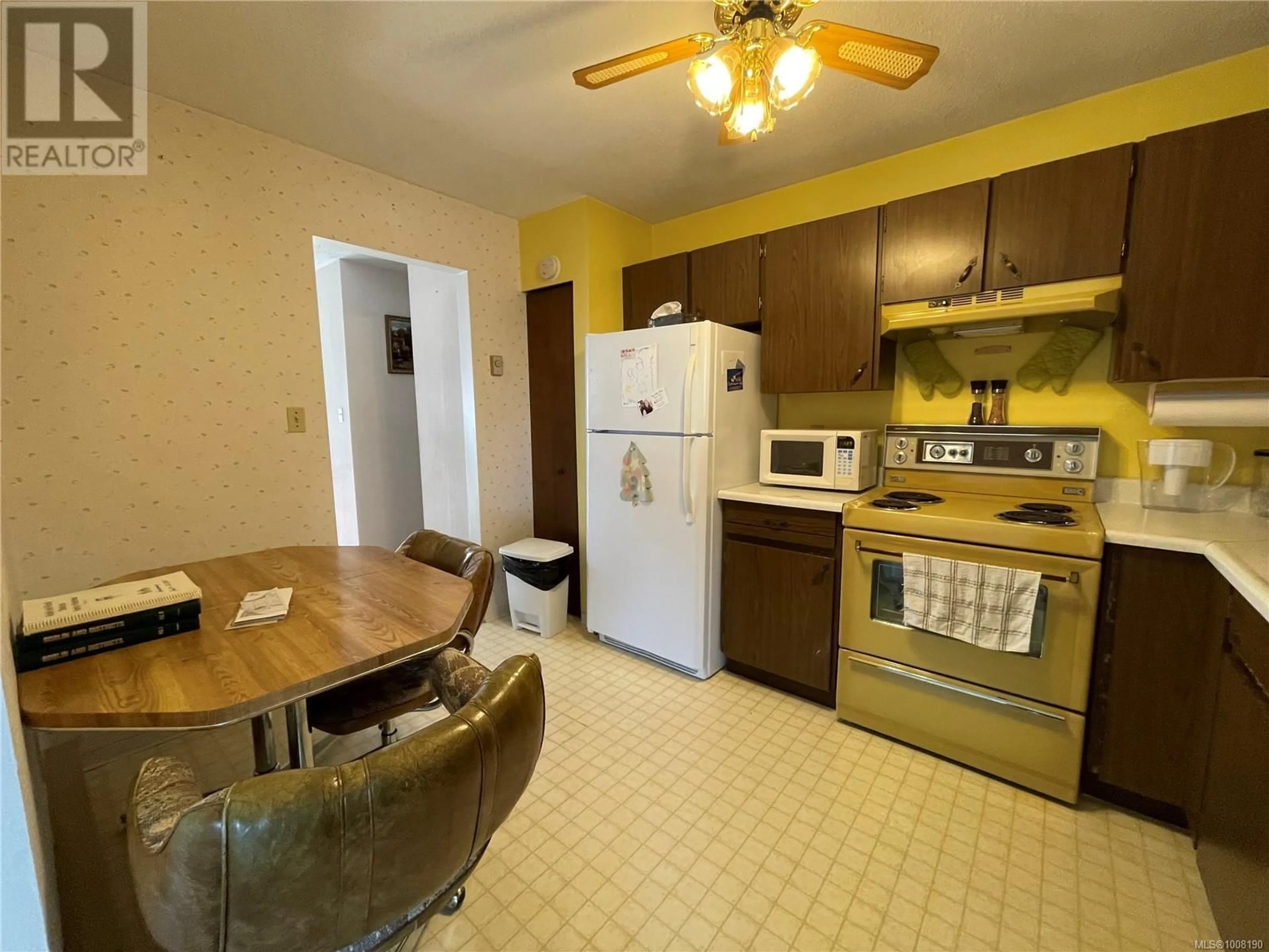 Standard kitchen, unknown for 3116 11TH AVENUE, Port Alberni British Columbia V9Y4Y5