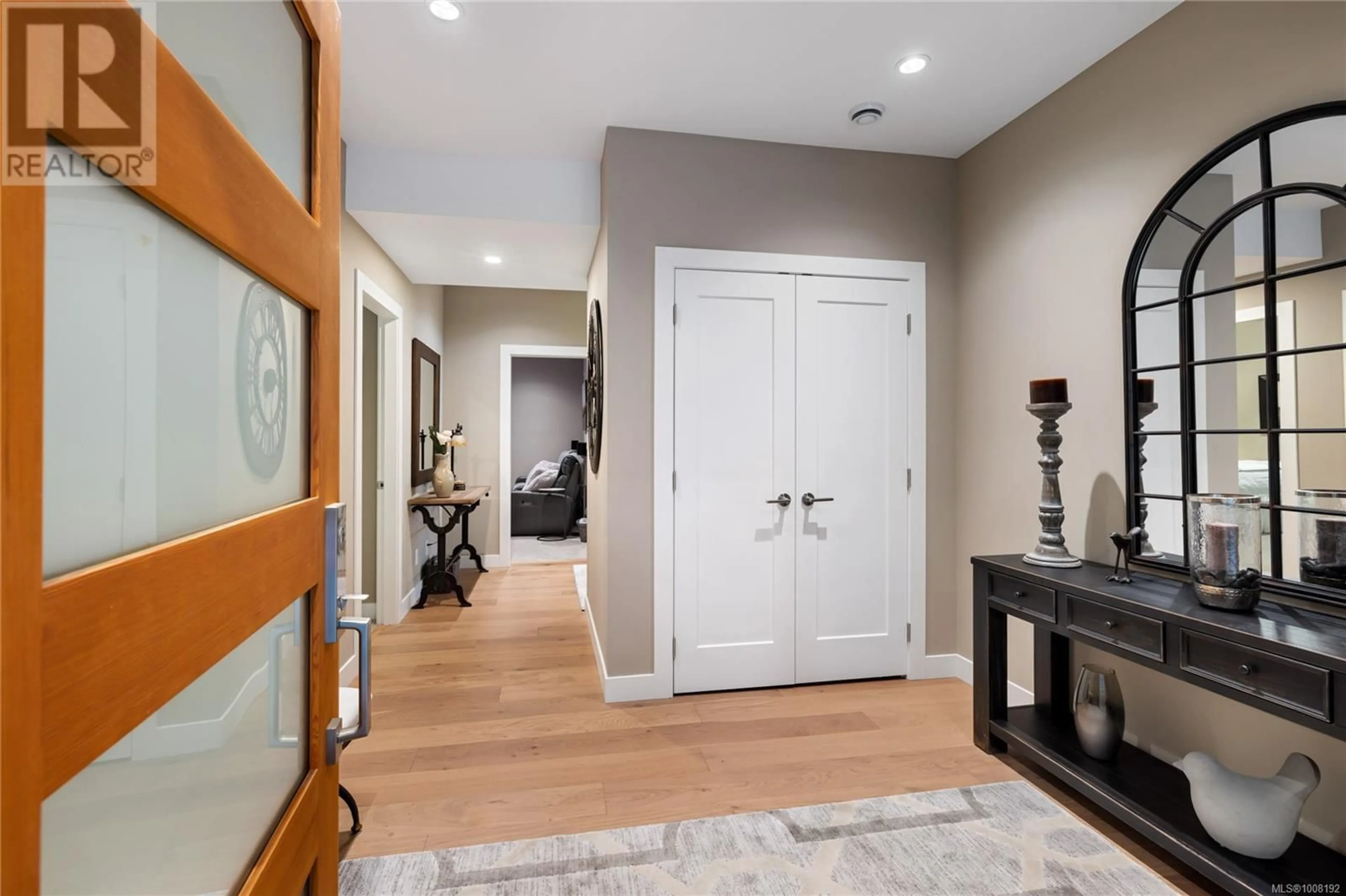 Indoor entryway for 2371 RENFREW ROAD, Shawnigan Lake British Columbia V0R2W1