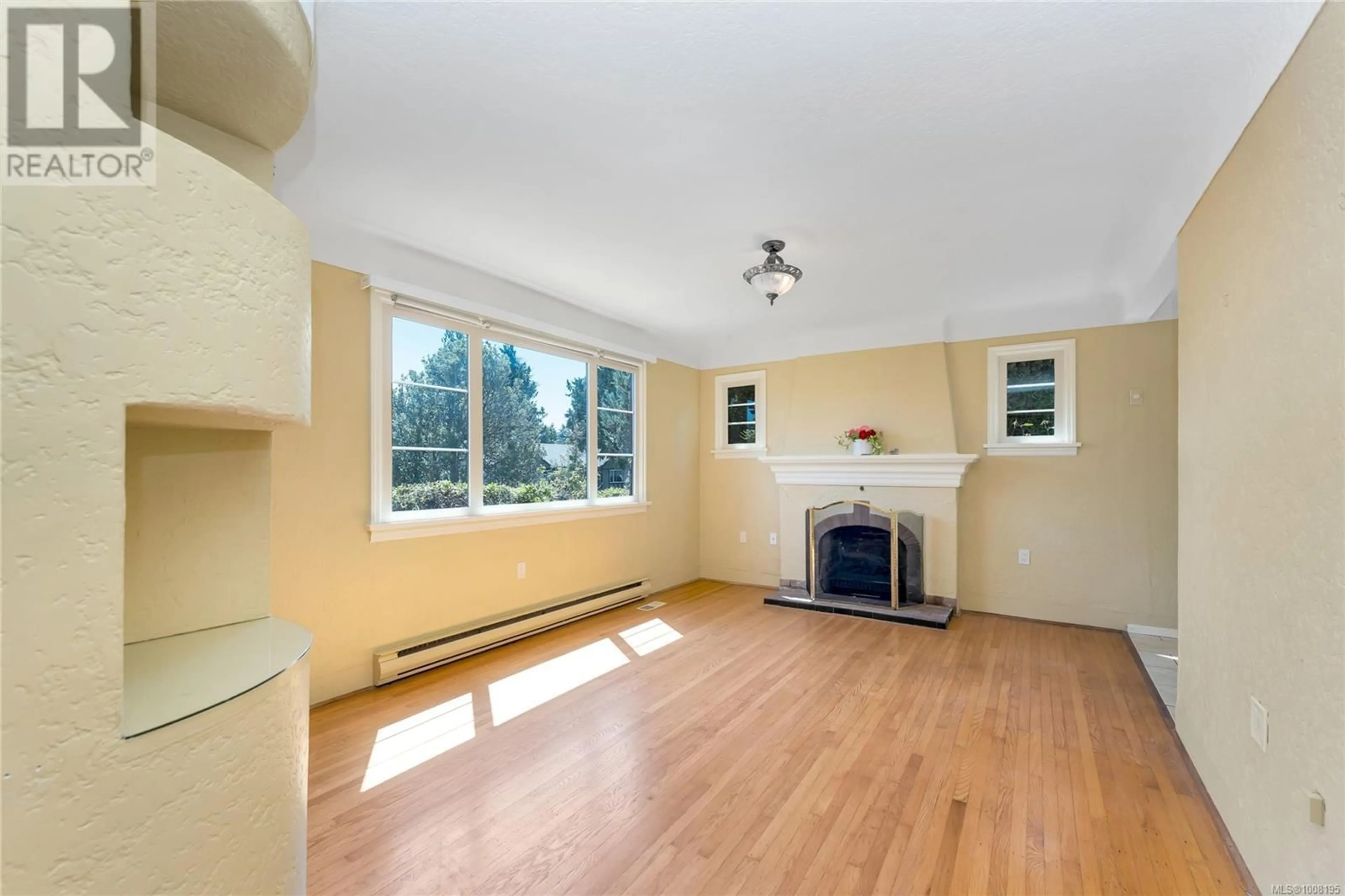A pic of a room for 902 FORSHAW ROAD, Esquimalt British Columbia V9A6L9