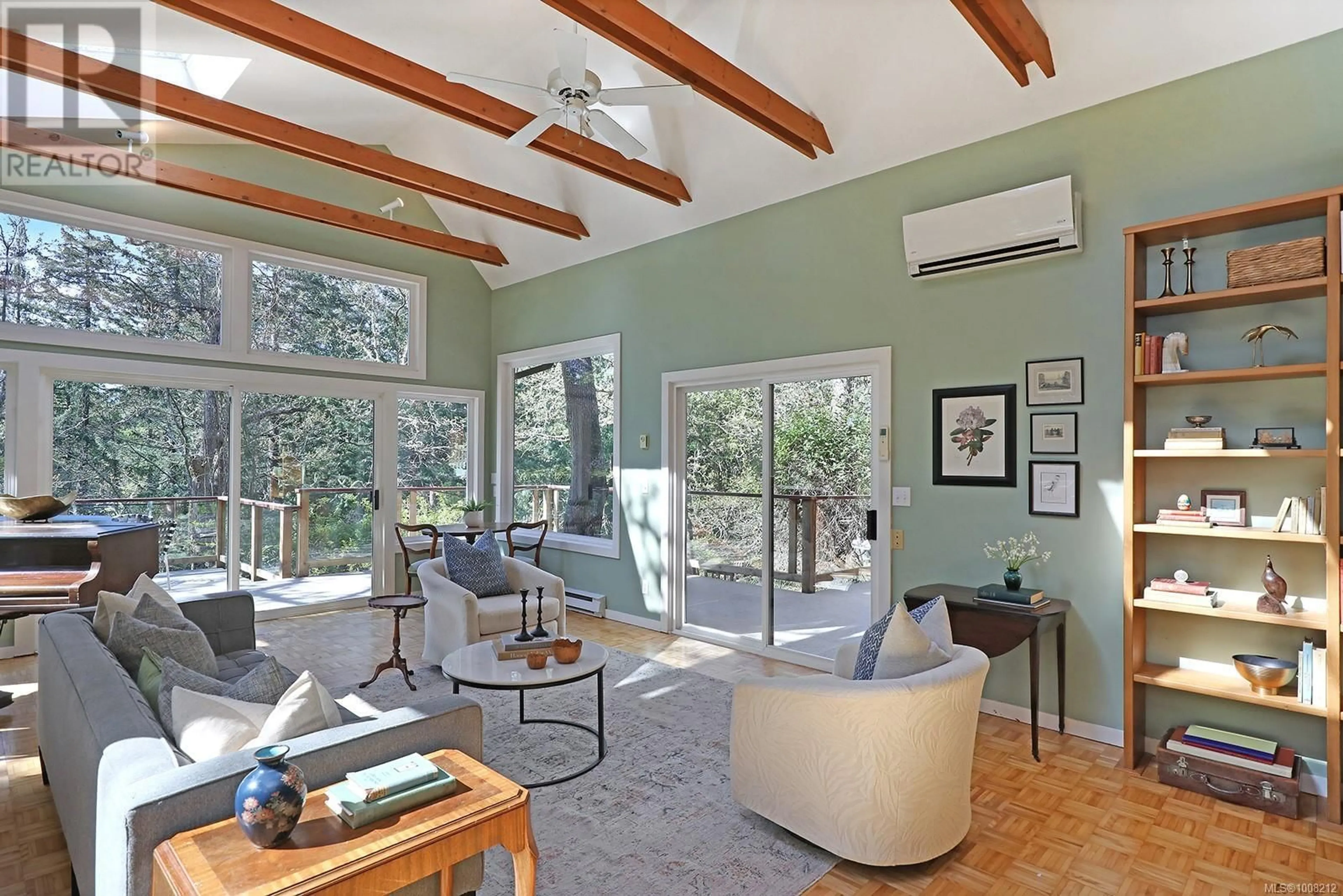 Living room with furniture, unknown for 2399 GARRY OAK DRIVE, Nanoose Bay British Columbia V9P9G1