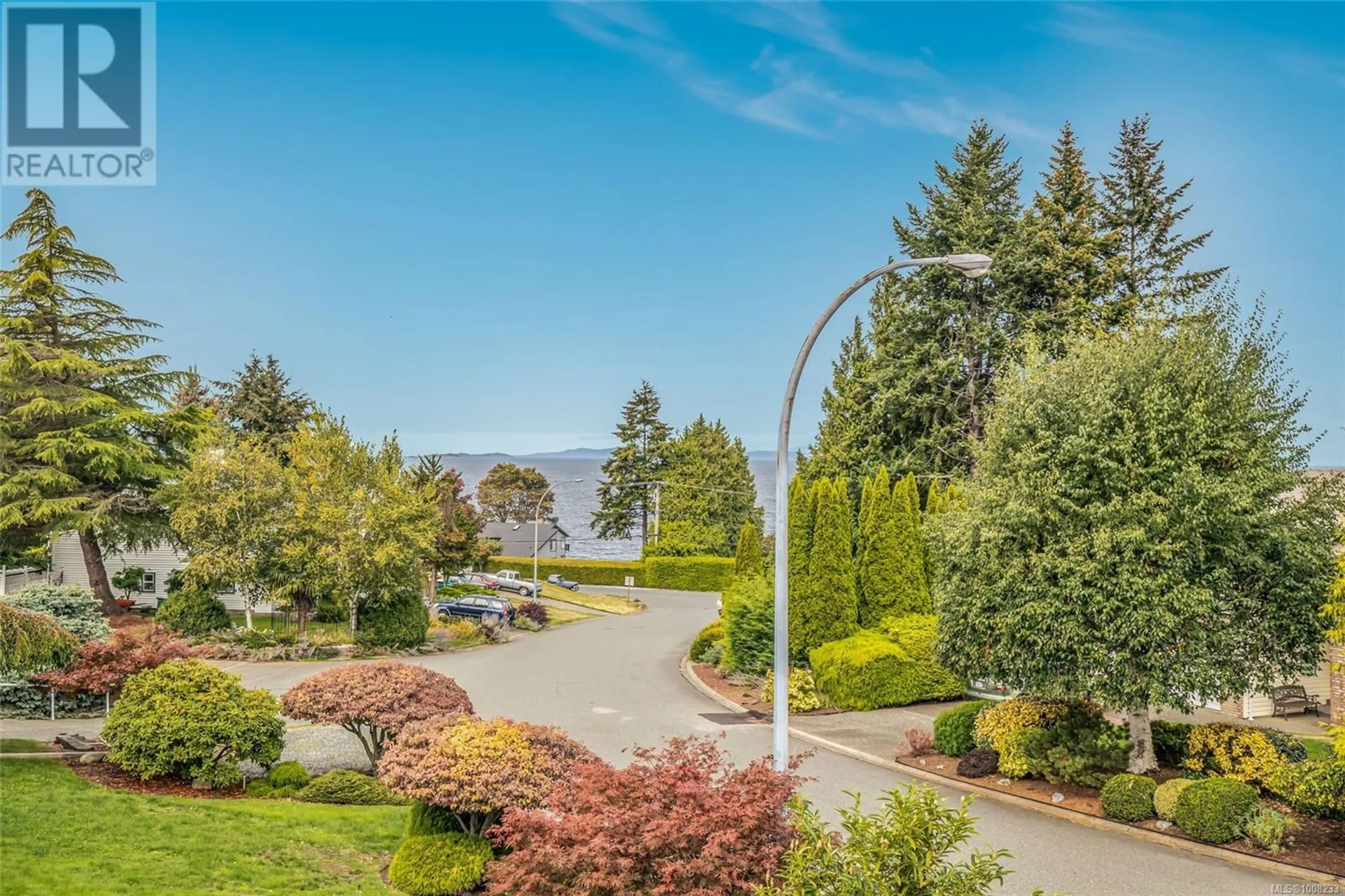 Patio, water/lake/river/ocean view for 143 HERITAGE DRIVE, Nanaimo British Columbia V9V1H8