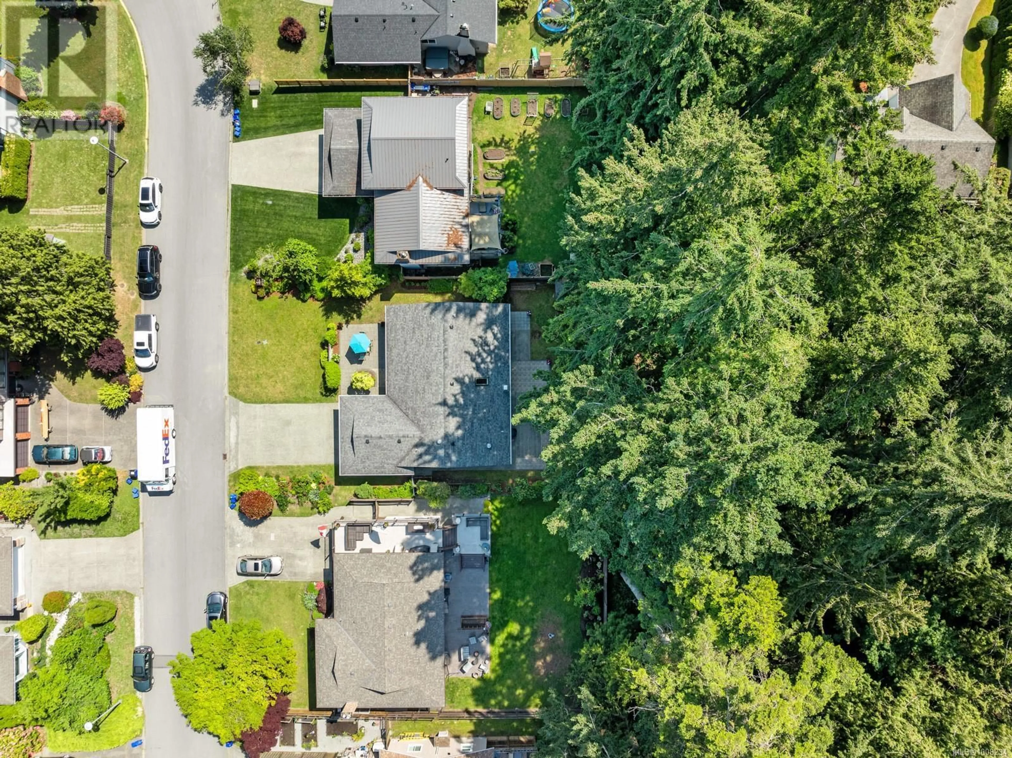 A pic from outside/outdoor area/front of a property/back of a property/a pic from drone, street for 1837 PASTEL CRESCENT, Central Saanich British Columbia V8M1N6