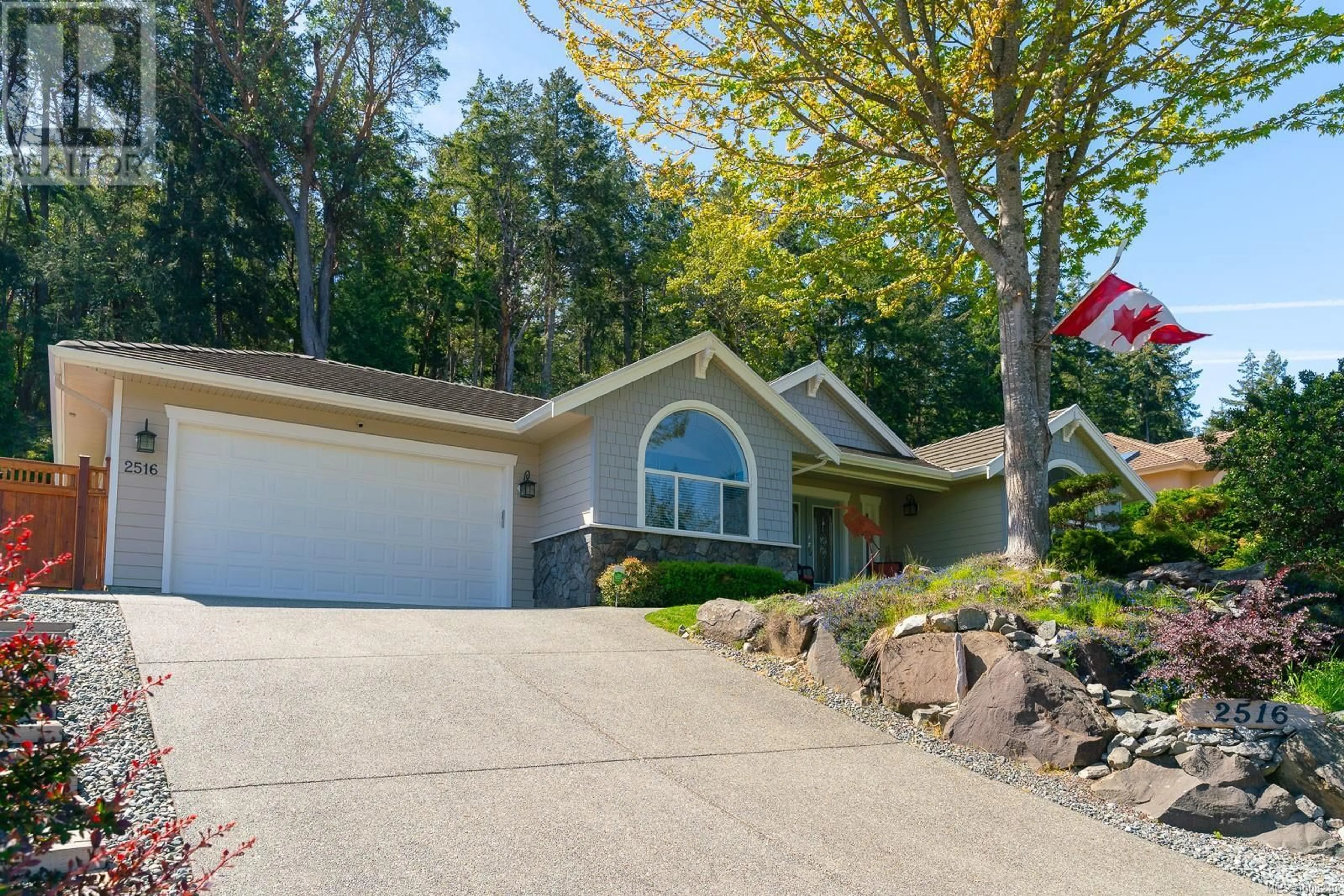 Home with vinyl exterior material, water/lake/river/ocean view for 2516 ANDOVER ROAD, Nanoose Bay British Columbia V9P9K5