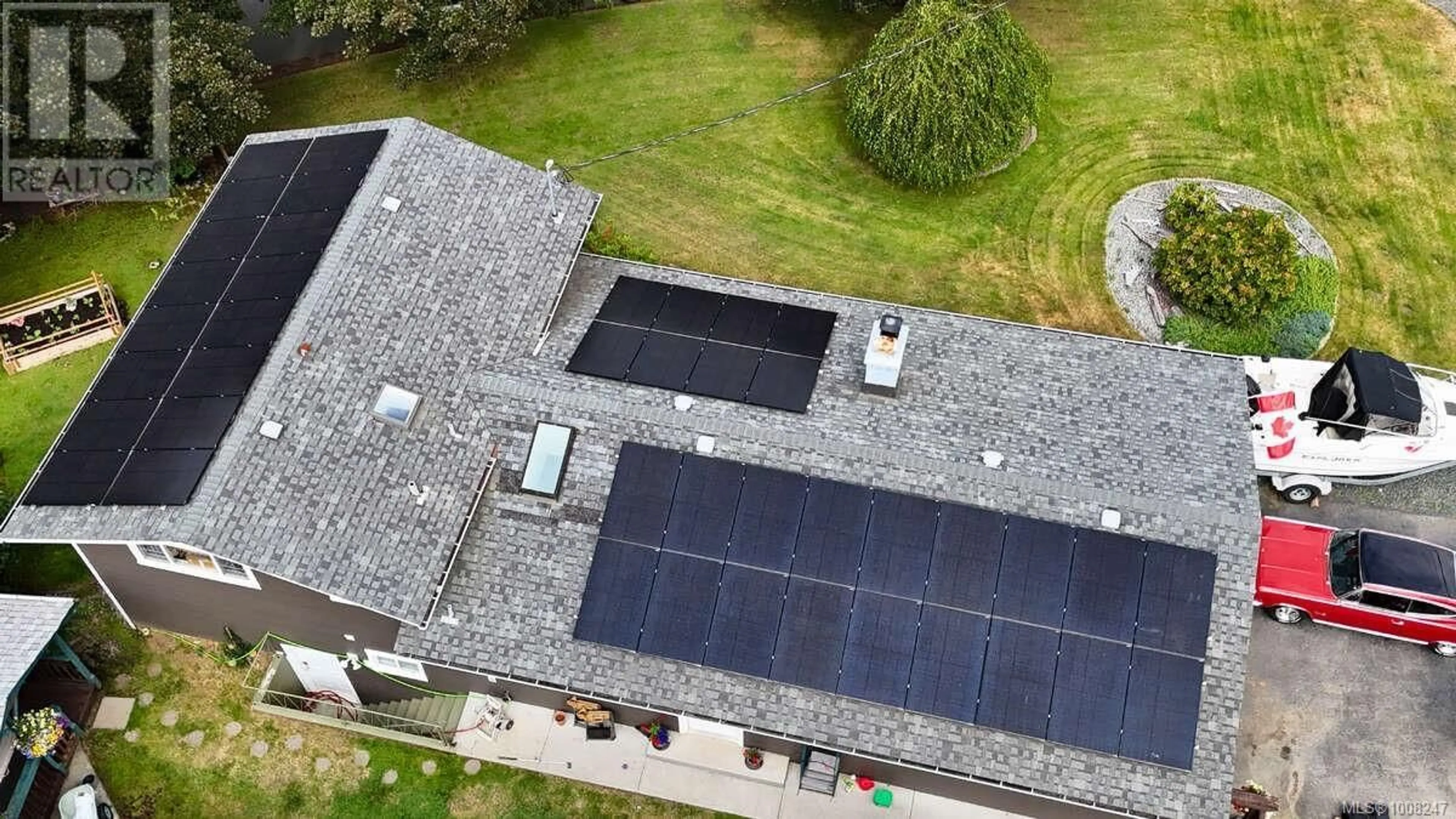A pic from outside/outdoor area/front of a property/back of a property/a pic from drone, building for 2296 CAMERON DRIVE, Port Alberni British Columbia V9Y1A9