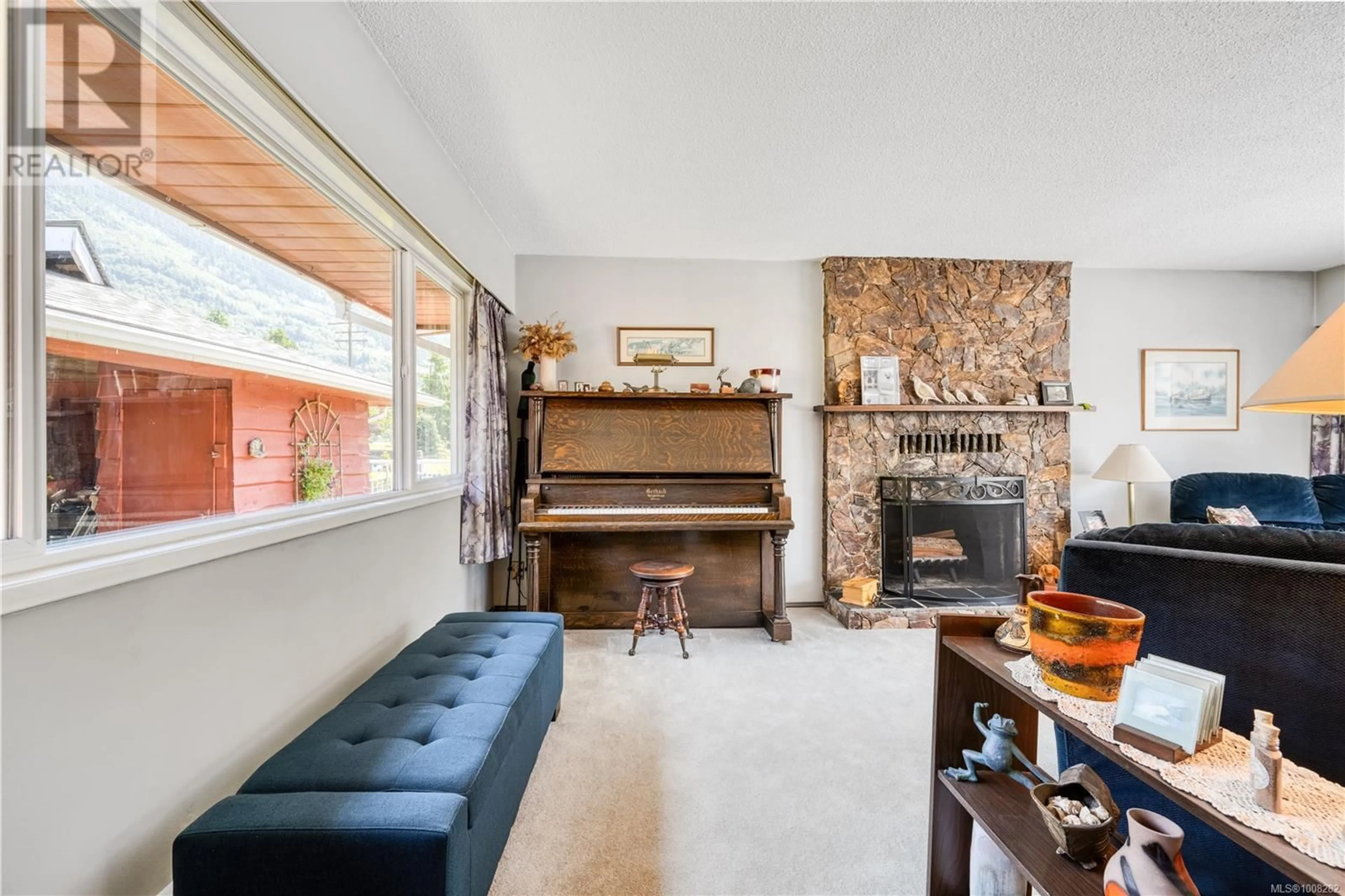 Living room with furniture, unknown for 1030 MARINE DRIVE, Port Alice British Columbia V0N2M0