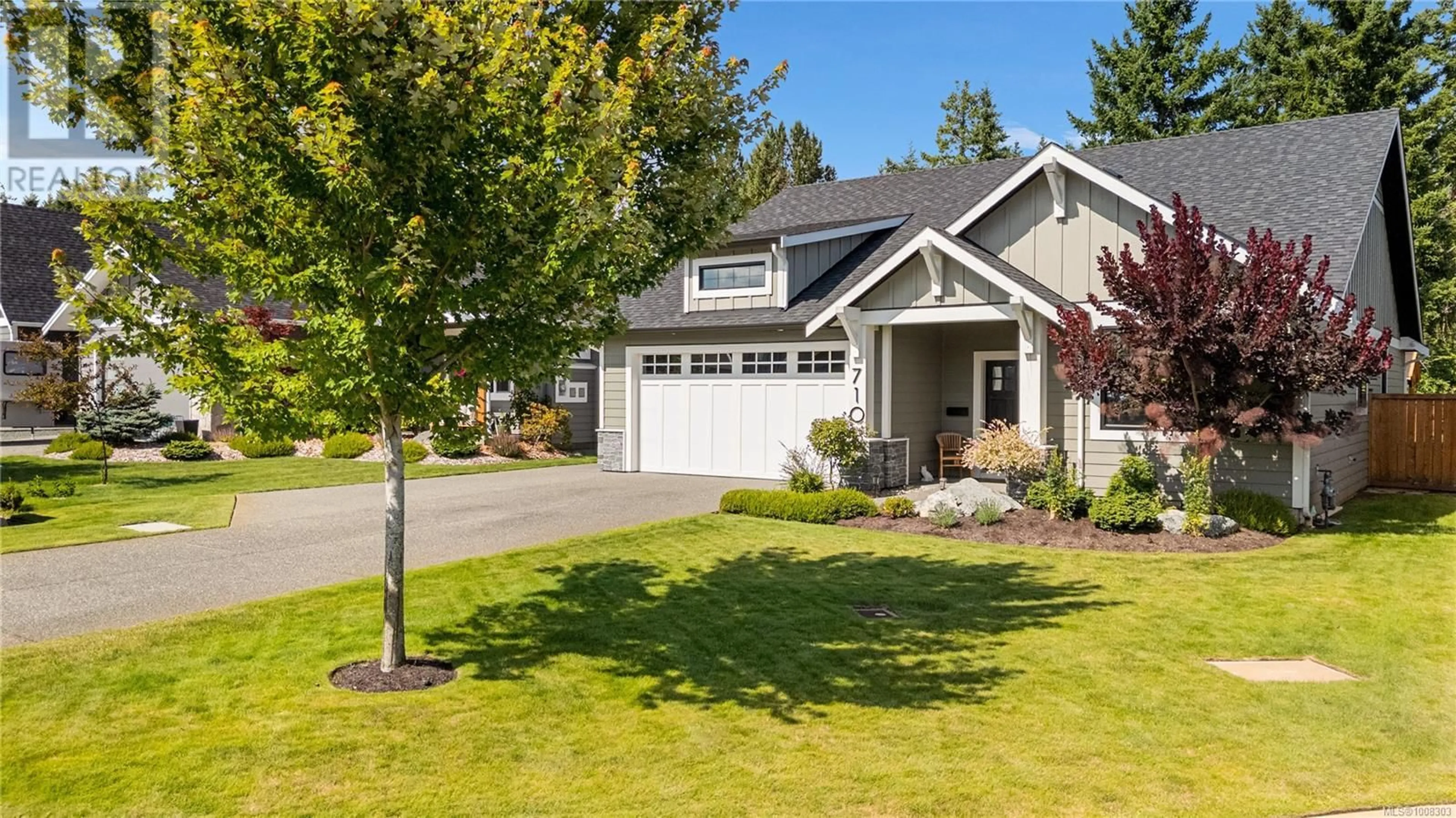 Home with vinyl exterior material, street for 710 SALAL STREET, Campbell River British Columbia V9H0E6