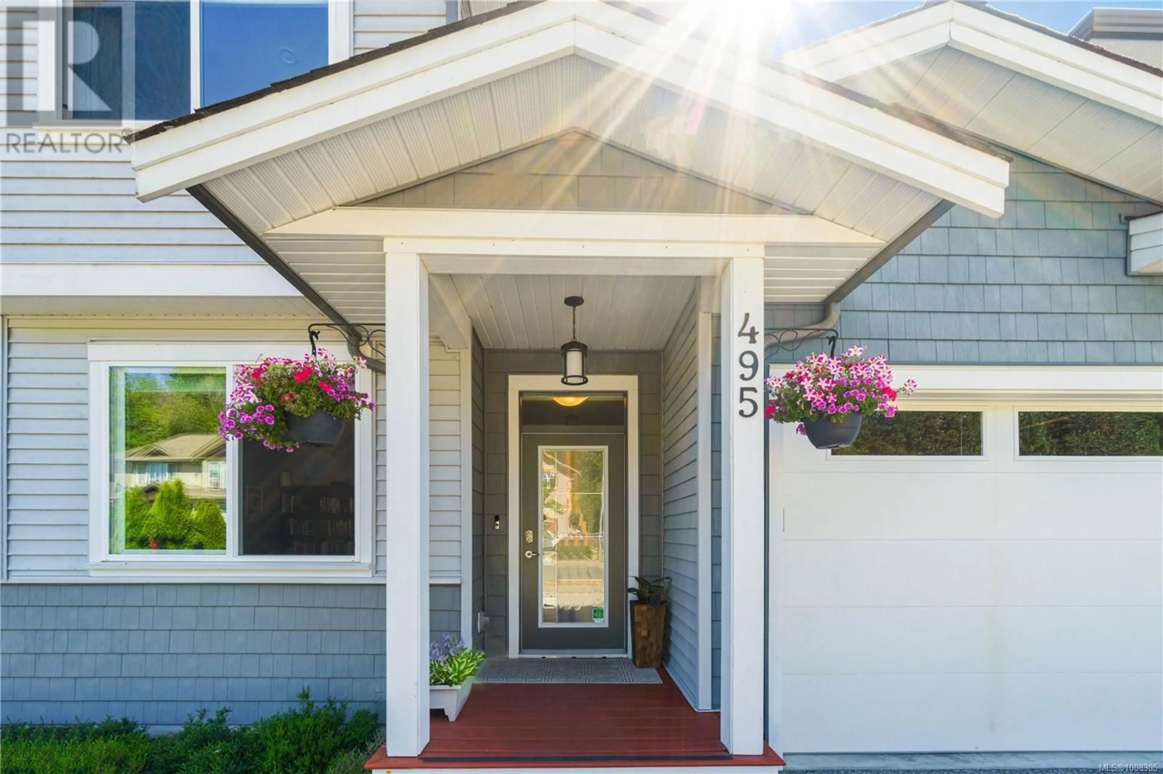 Home with vinyl exterior material, street for 495 MENZIES RIDGE DRIVE, Nanaimo British Columbia V9R0C4