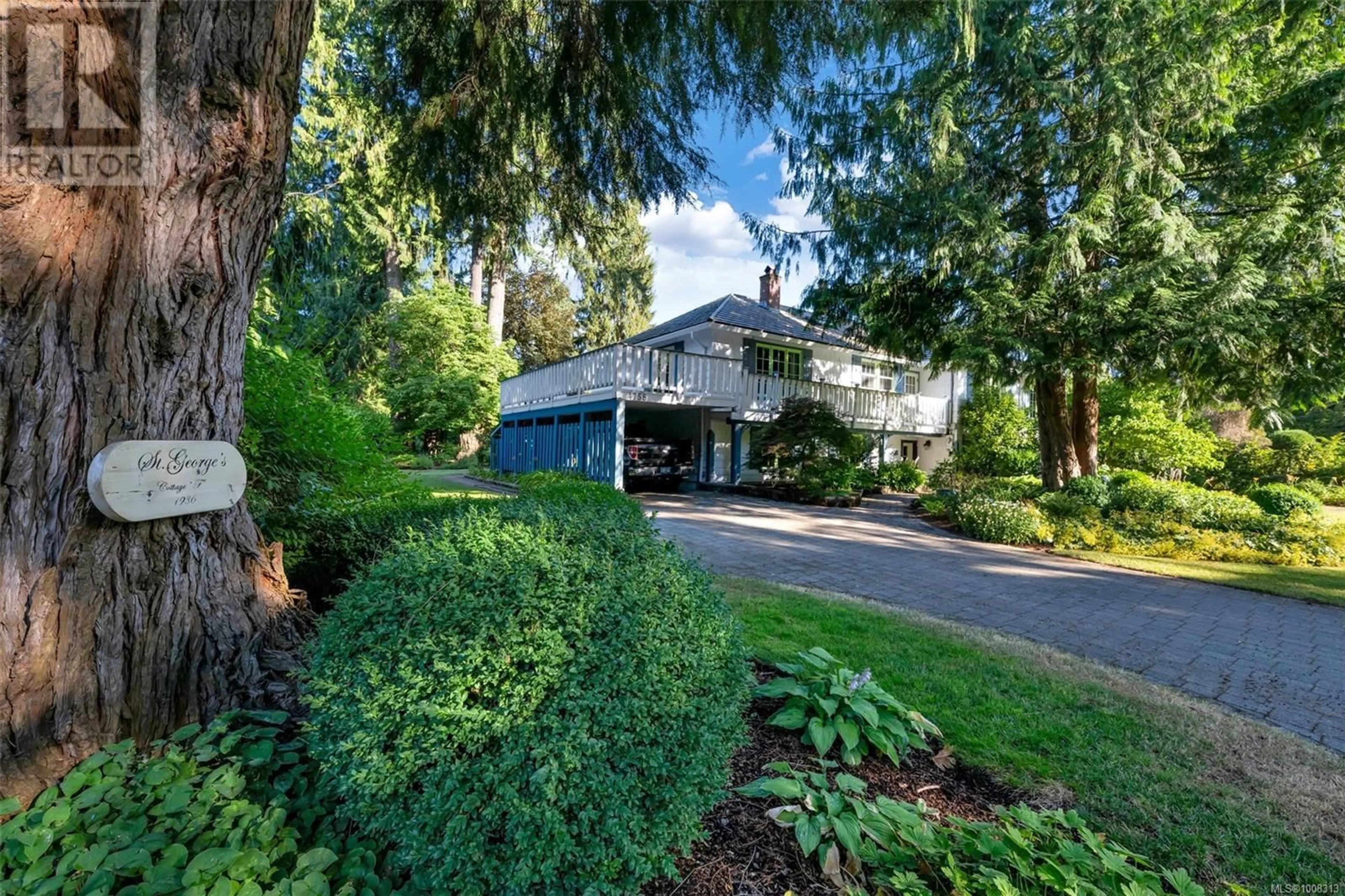 A pic from outside/outdoor area/front of a property/back of a property/a pic from drone, unknown for 4758 FAIRBRIDGE DRIVE, Duncan British Columbia V9L6N8
