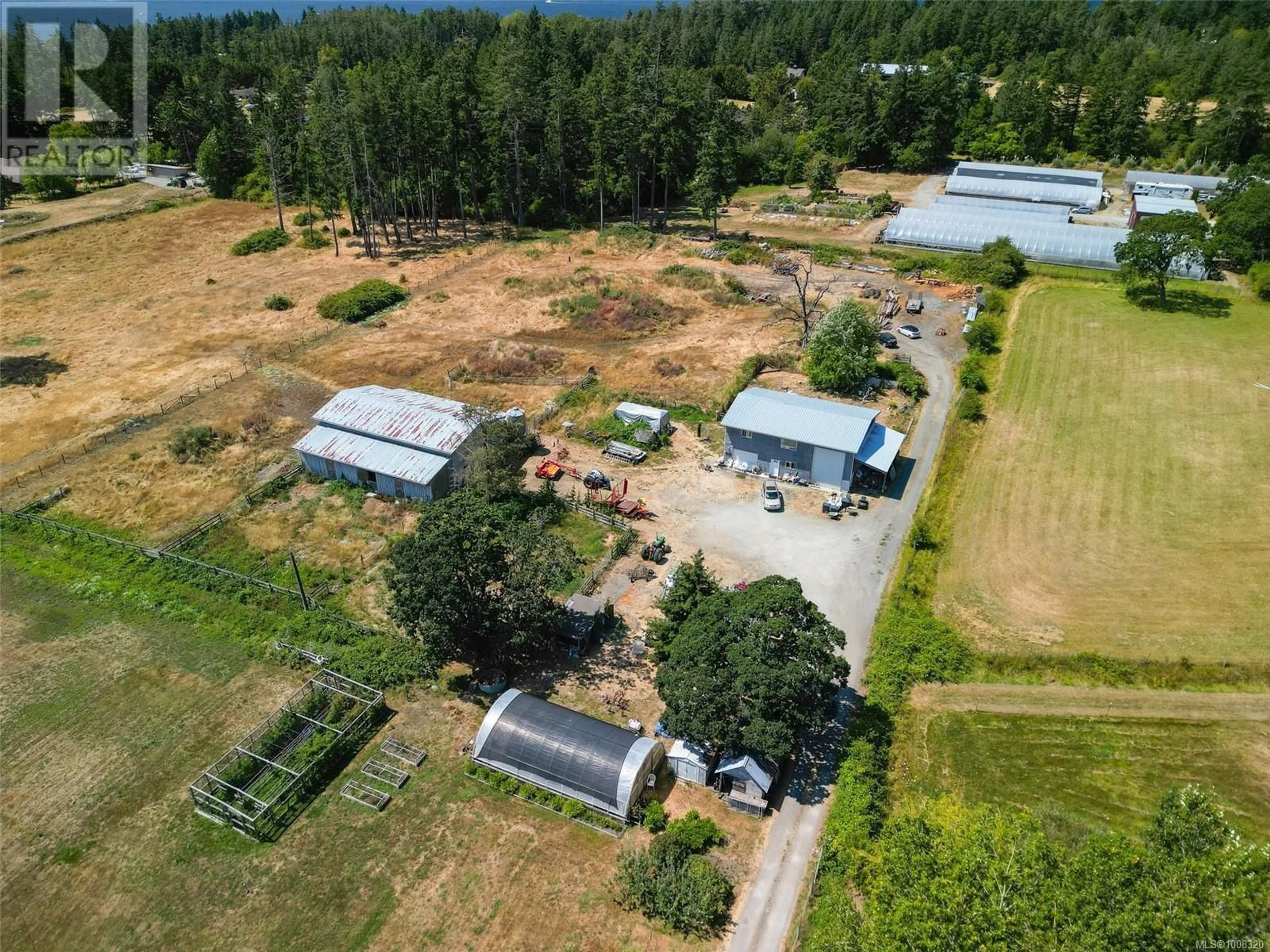 A pic from outside/outdoor area/front of a property/back of a property/a pic from drone, unknown for WEST SAANICH ROAD, North Saanich British Columbia V8L5L6
