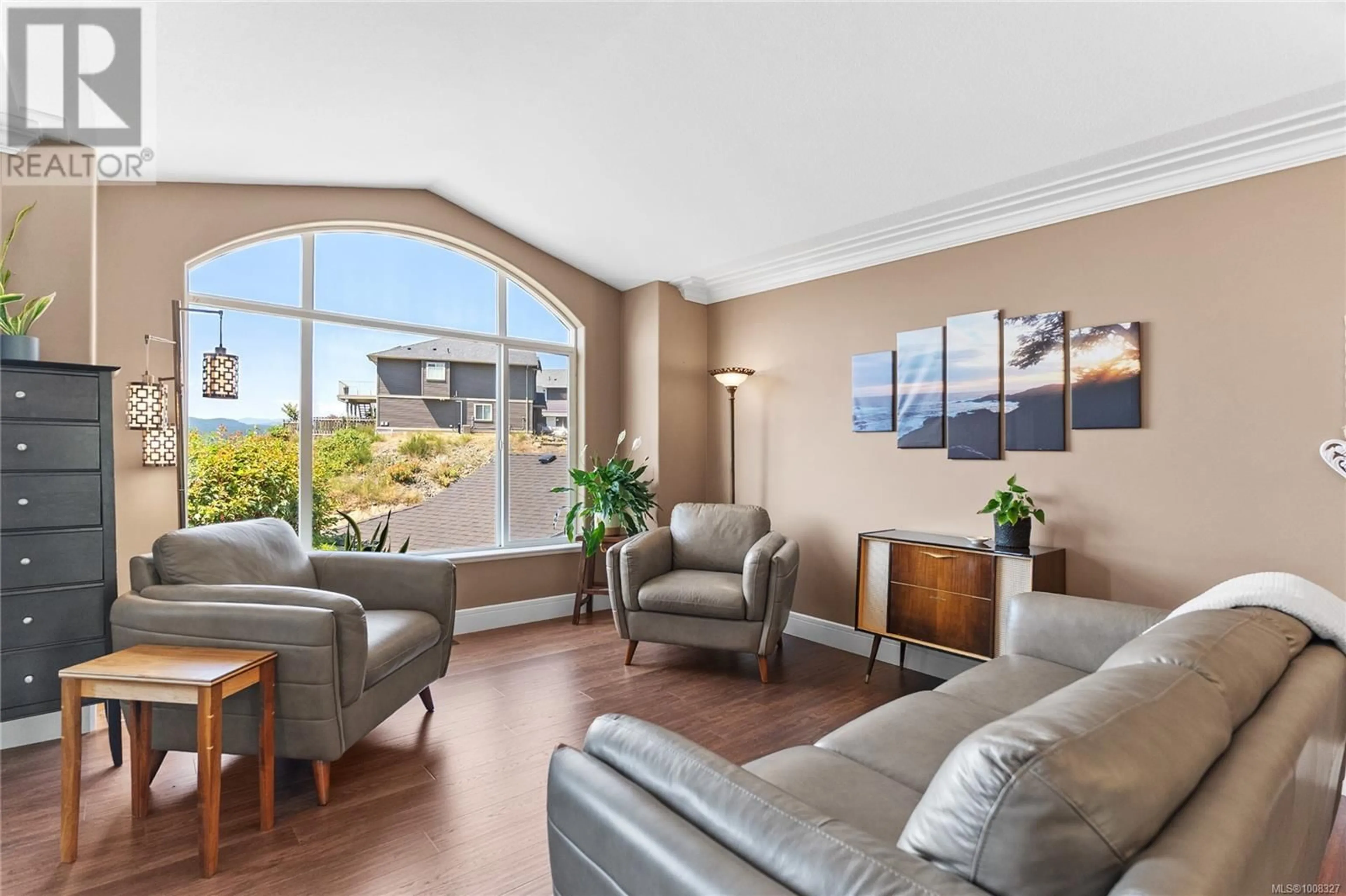 Living room with furniture, unknown for 5118 BROADMOOR PLACE, Nanaimo British Columbia V9T6N5