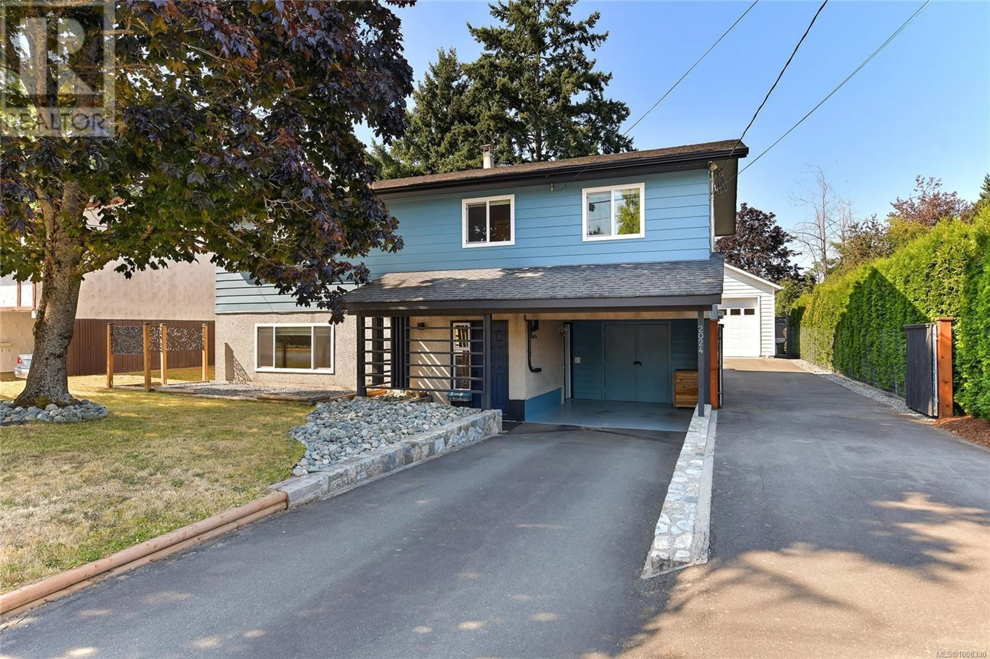 Unknown for 2024 ARDWELL AVENUE, Sidney British Columbia V8L2L4