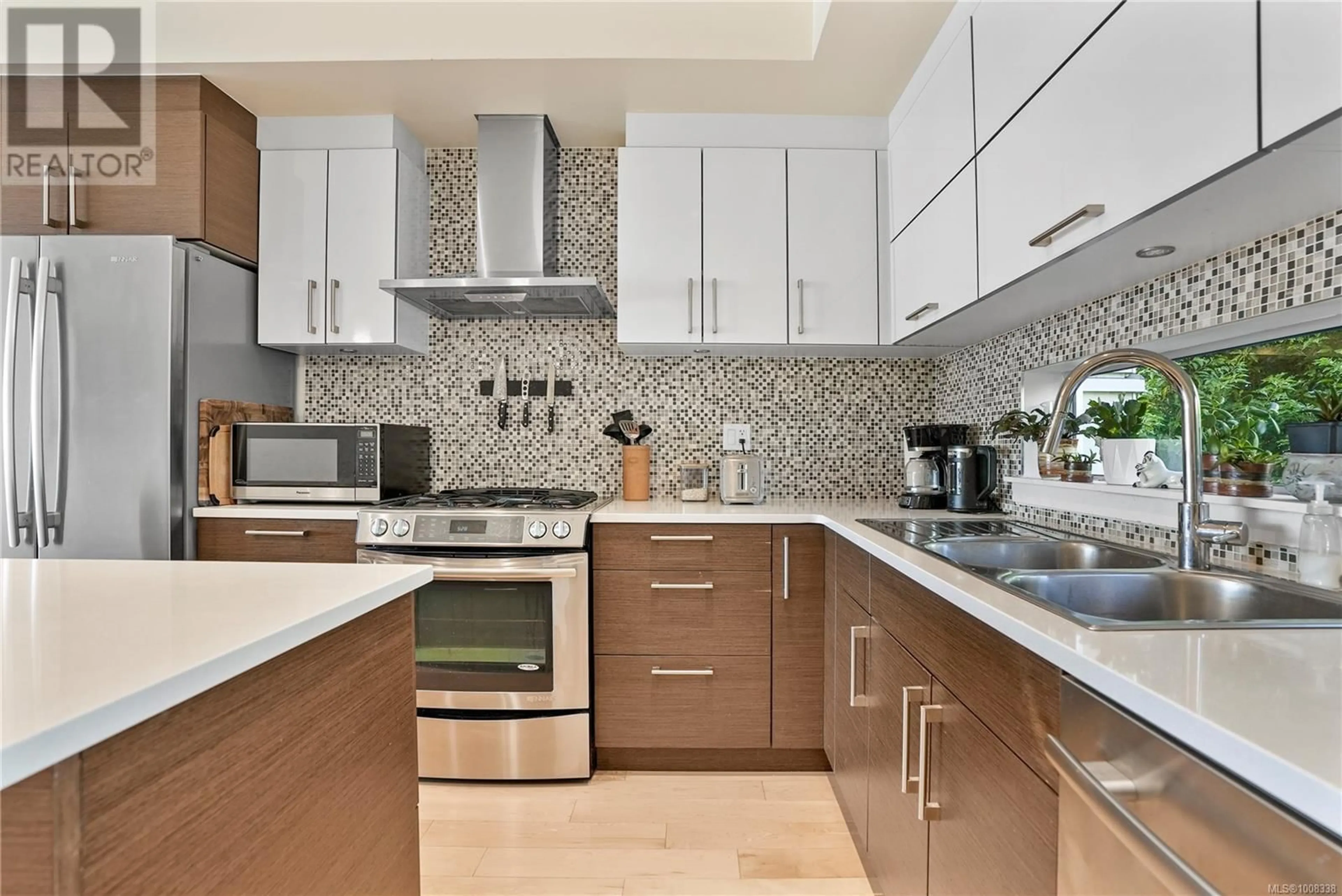Contemporary kitchen, ceramic/tile floor for 1 - 2830 IRMA STREET, Victoria British Columbia V9A1S2