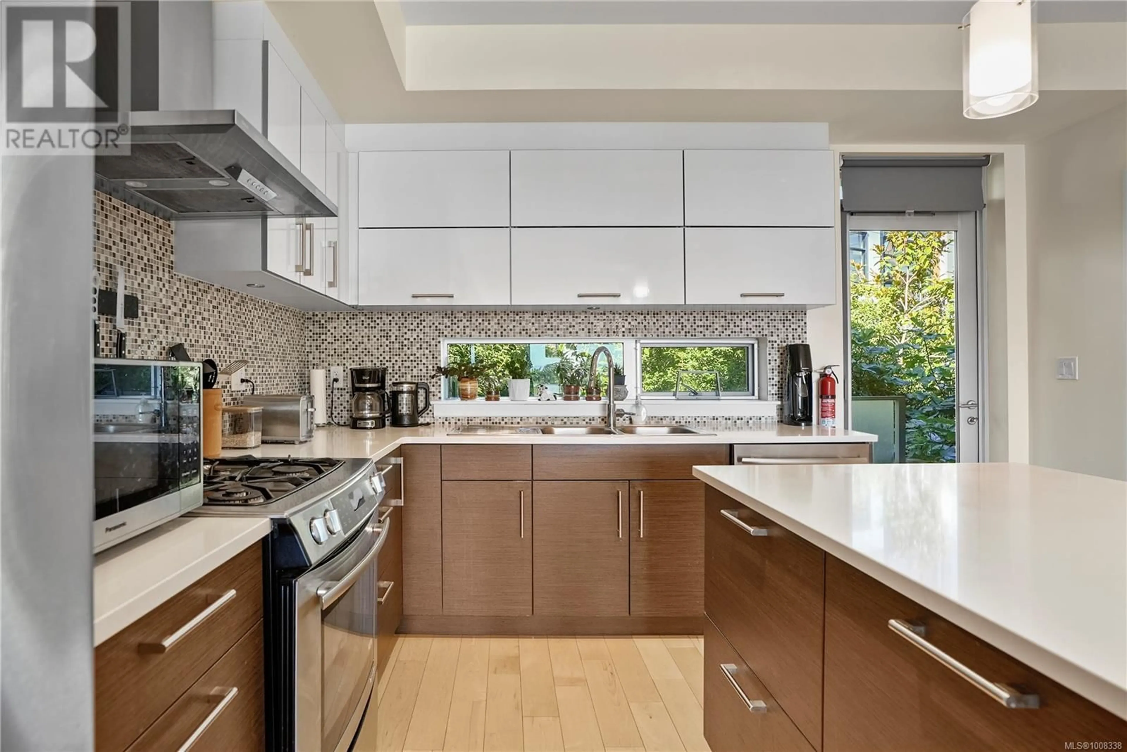 Contemporary kitchen, ceramic/tile floor for 1 - 2830 IRMA STREET, Victoria British Columbia V9A1S2