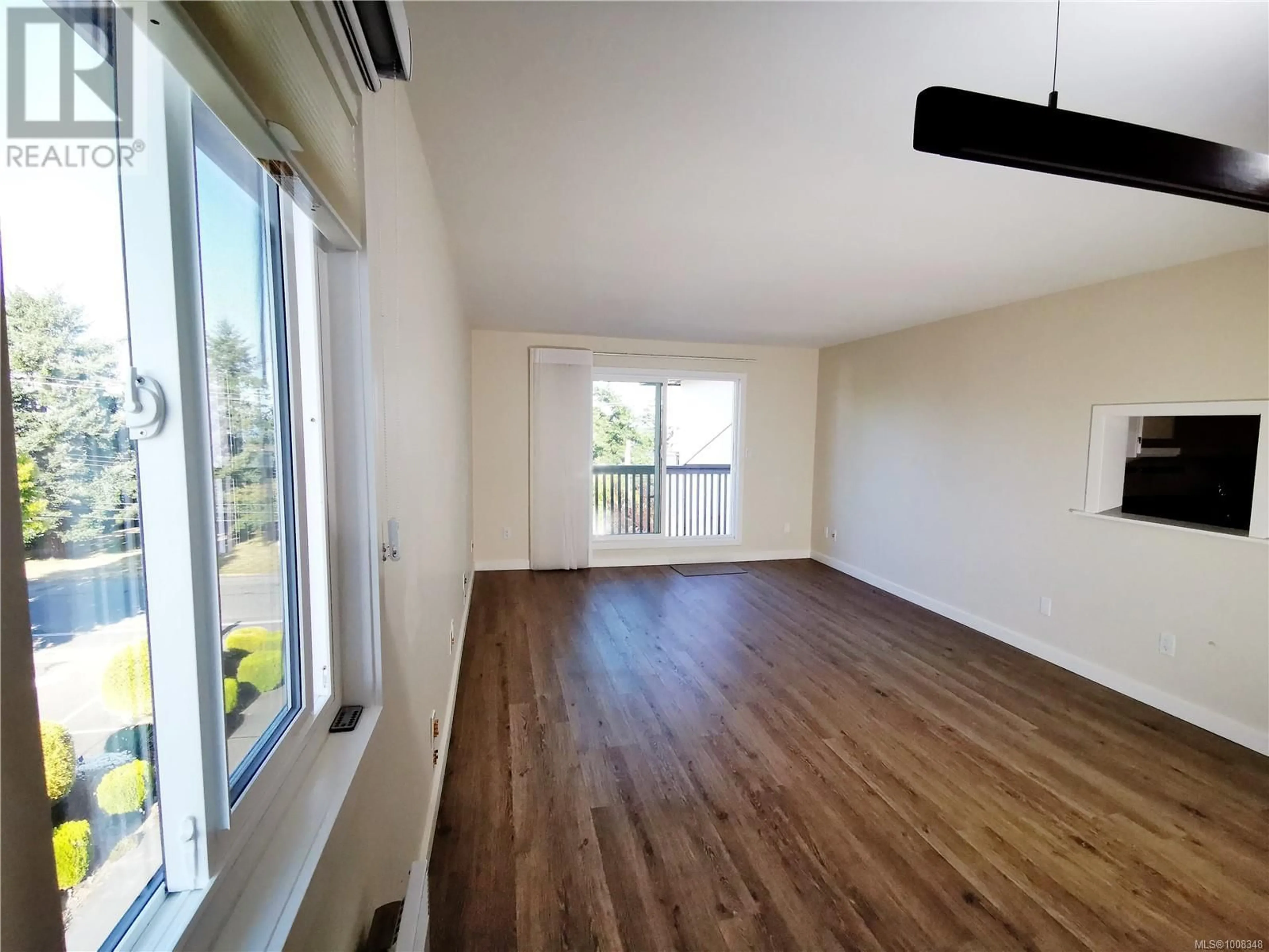 A pic of a room for 407 - 10016 THIRD STREET, Sidney British Columbia V8L2W8
