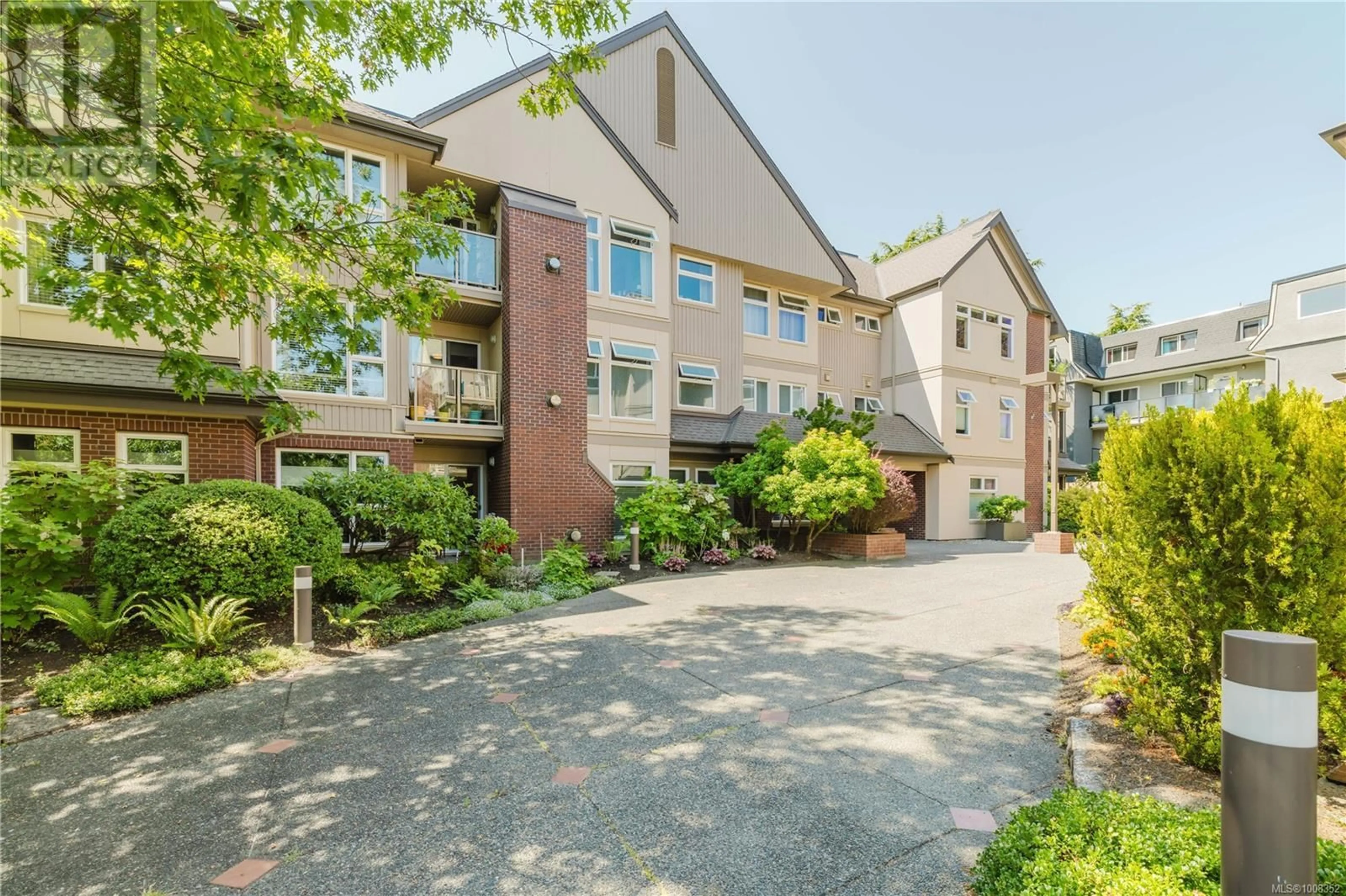 Unknown for 204 - 835 SELKIRK AVENUE, Esquimalt British Columbia V9A2T7